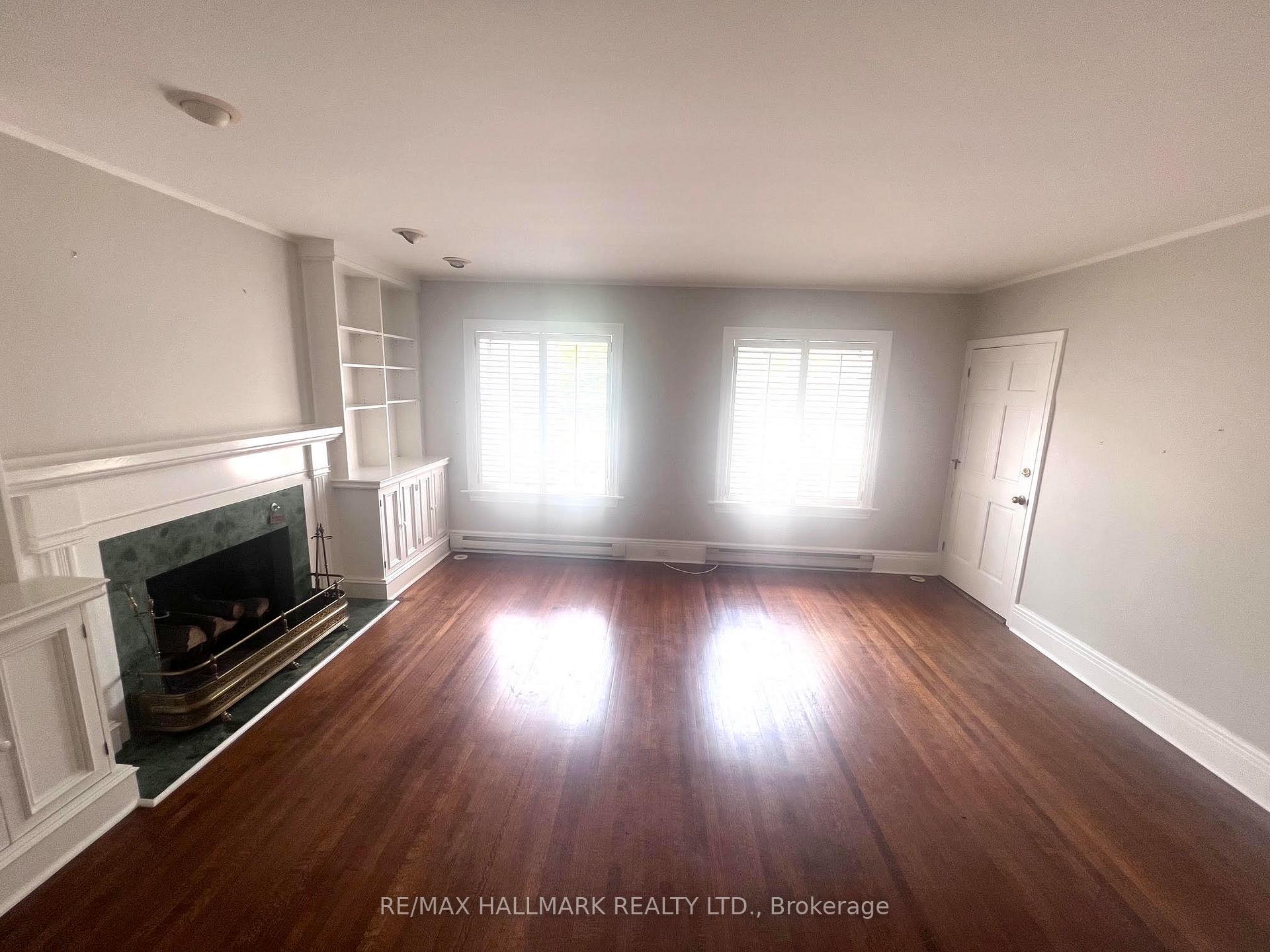 Photo 5 of 36 Whitehall Road, Toronto, Rosedale-Moore Park — HOMEH