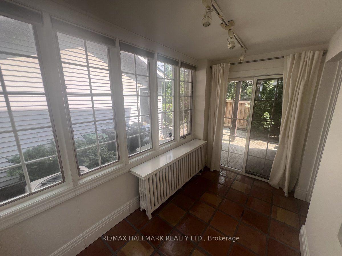 Photo 8 of 36 Whitehall Road, Toronto, Rosedale-Moore Park — HOMEH
