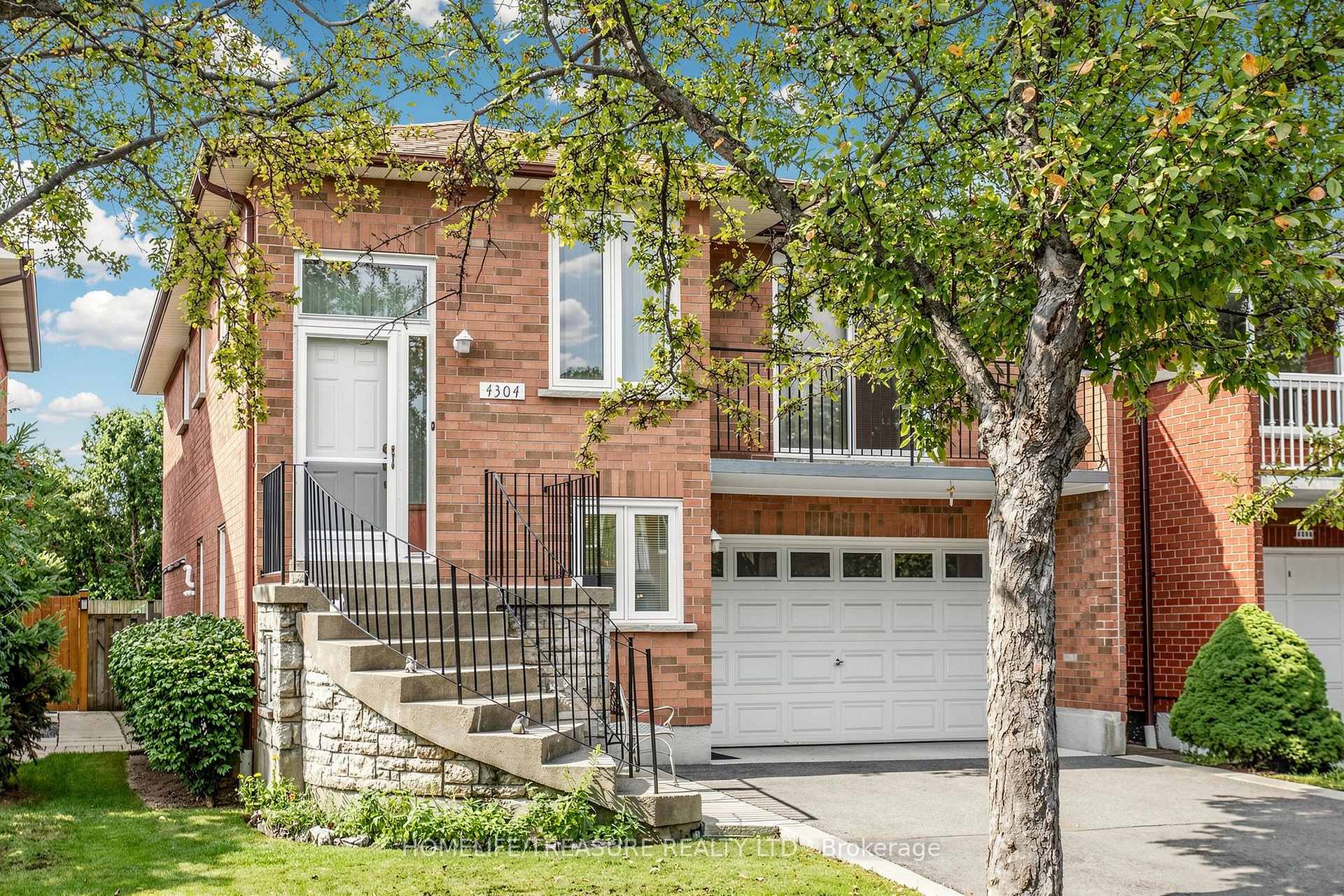 Photo 1 of 4304 Curia Crescent, Mississauga, Rathwood — HOMEH