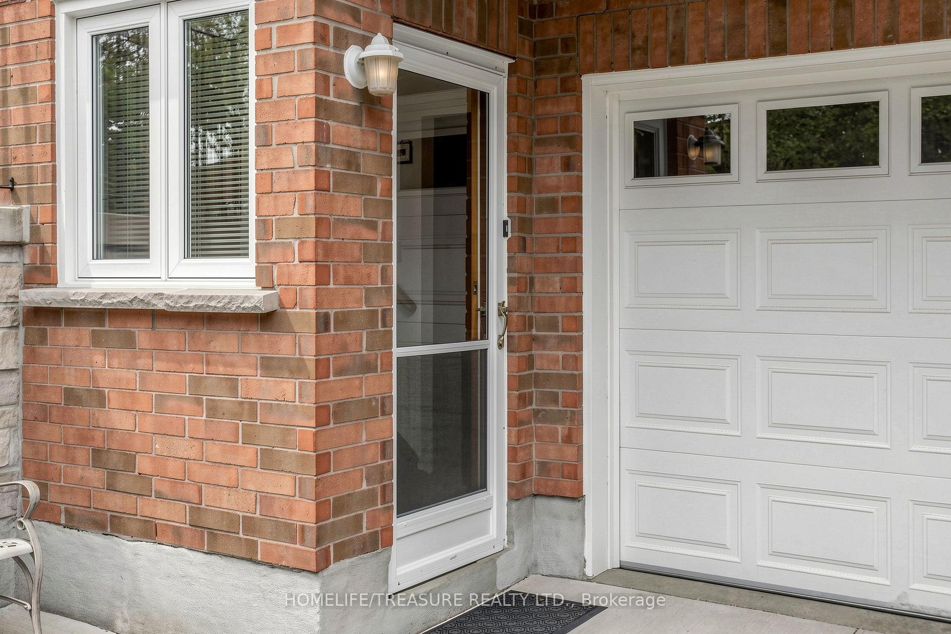 Photo 4 of 4304 Curia Crescent, Mississauga, Rathwood — HOMEH