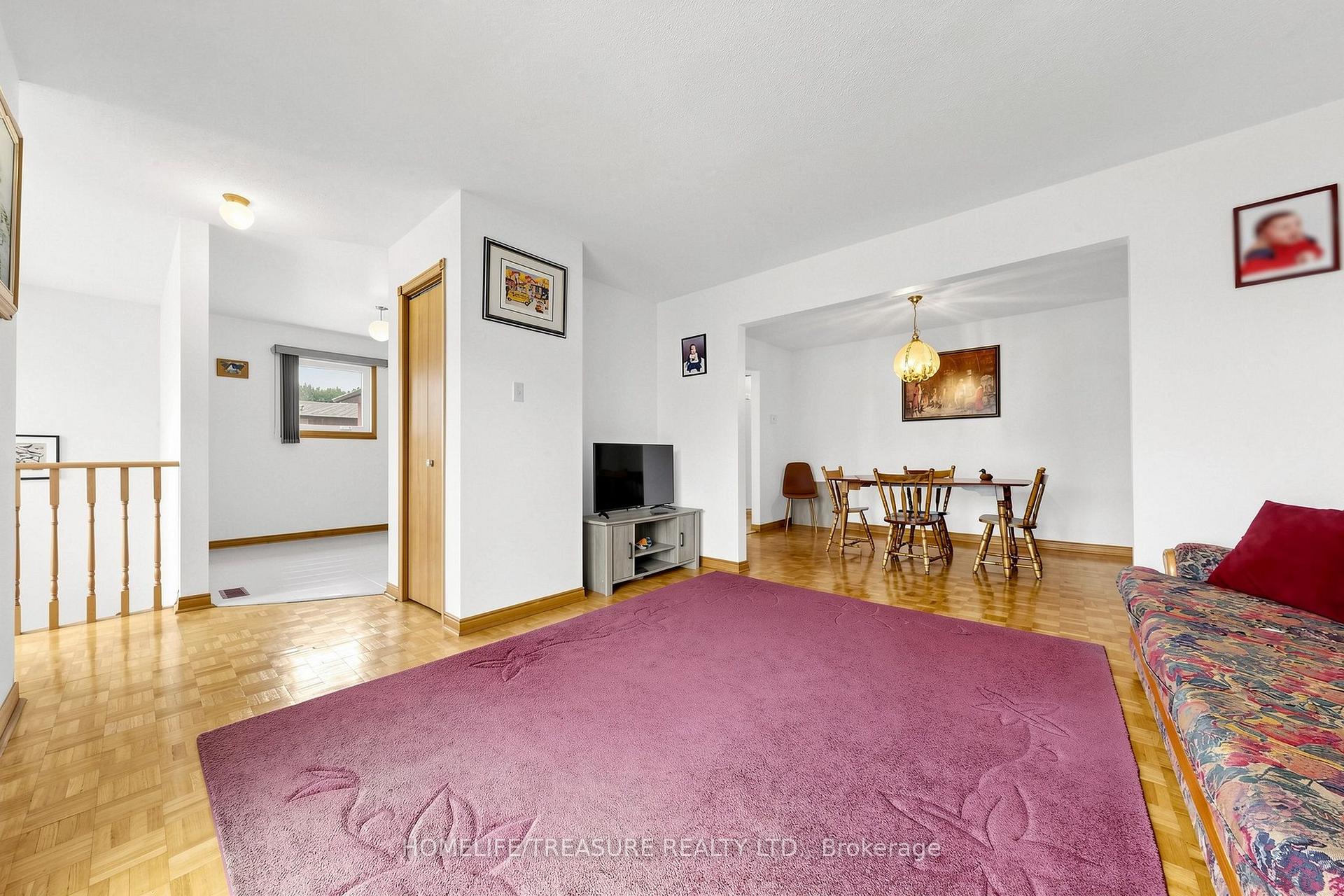 Photo 7 of 4304 Curia Crescent, Mississauga, Rathwood — HOMEH