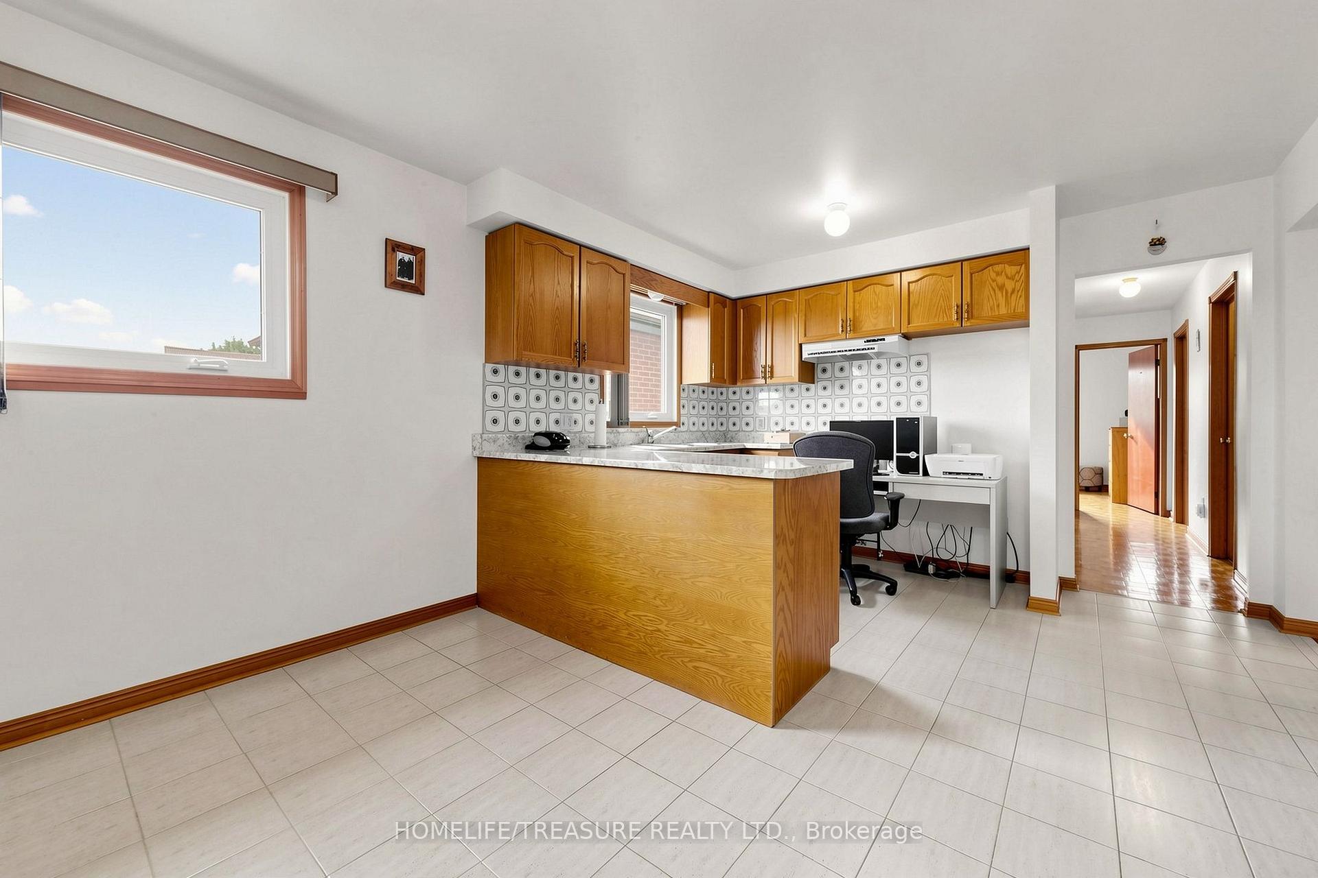 Photo 12 of 4304 Curia Crescent, Mississauga, Rathwood — HOMEH