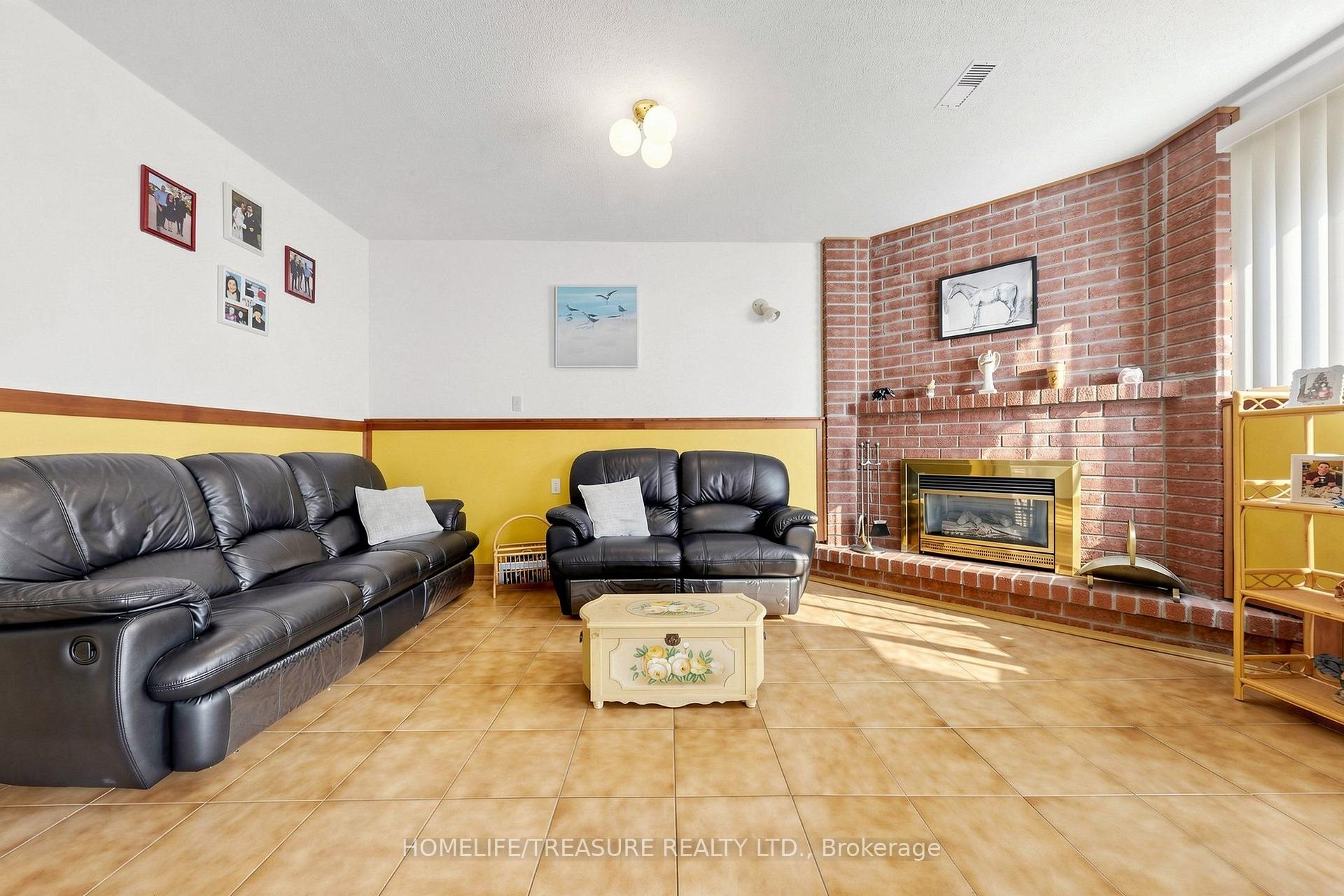 Photo 28 of 4304 Curia Crescent, Mississauga, Rathwood — HOMEH