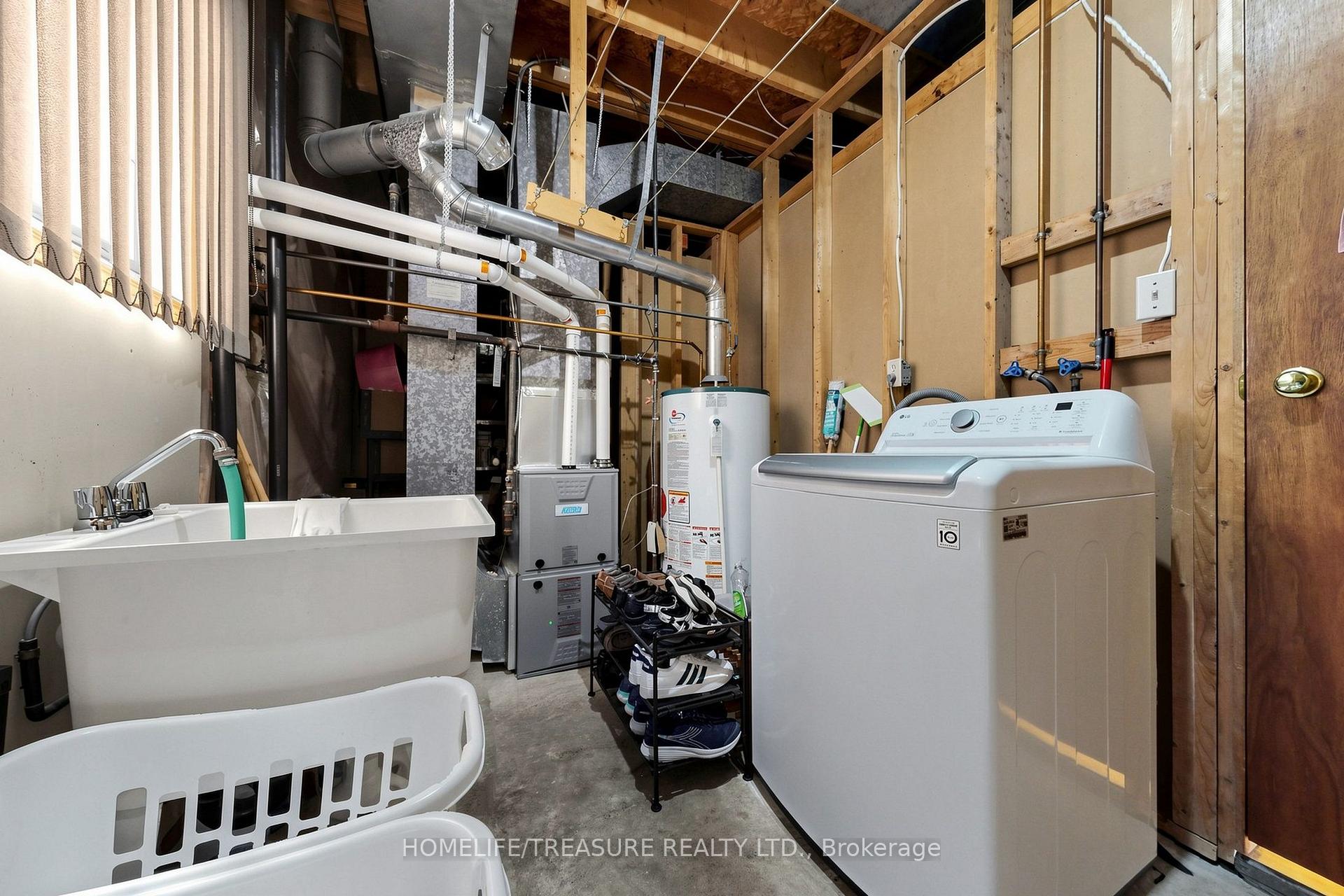 Photo 35 of 4304 Curia Crescent, Mississauga, Rathwood — HOMEH