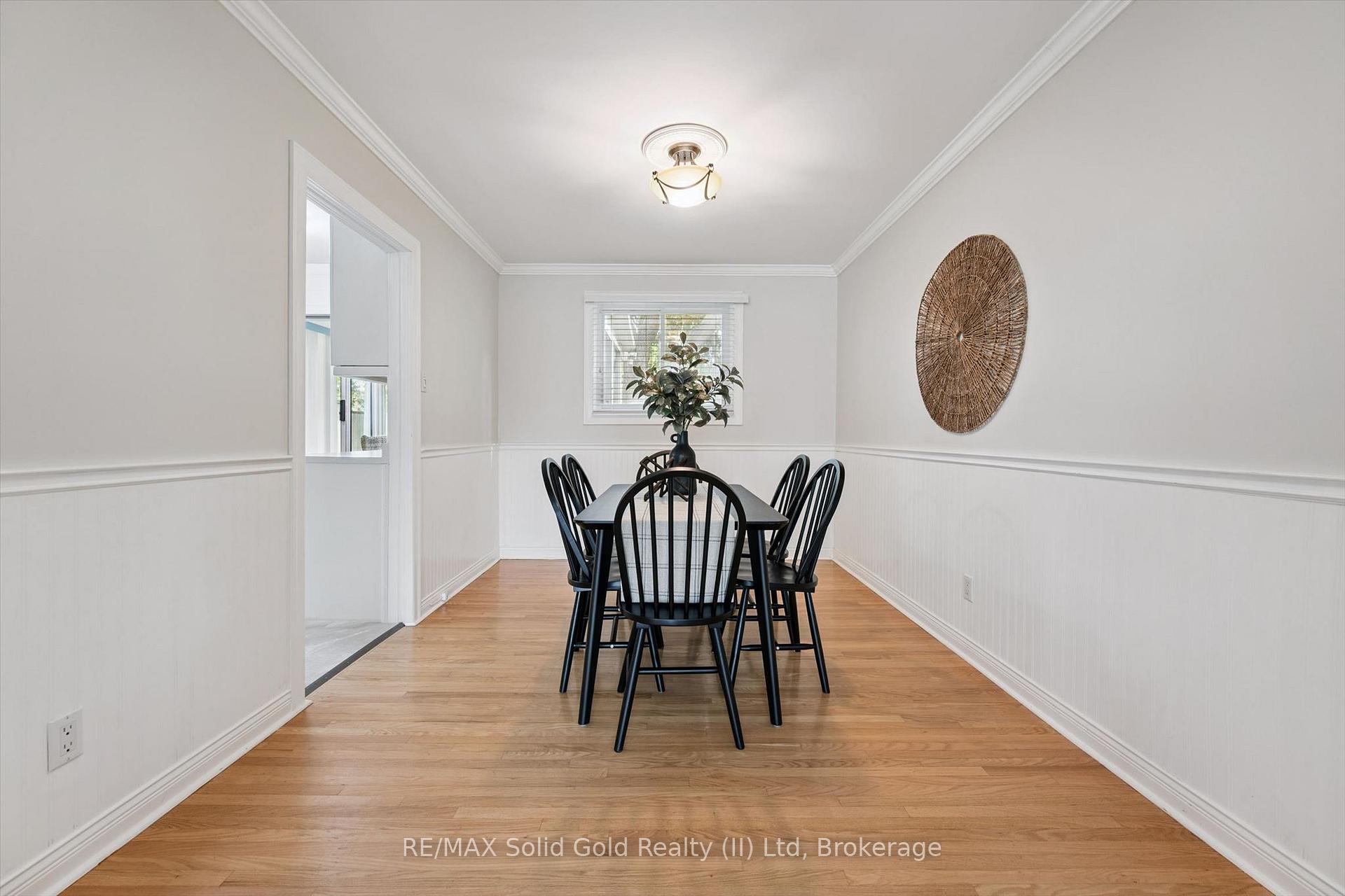 Photo 7 of 72 Glen Avon Crescent, Kitchener, Forest Heights — HOMEH