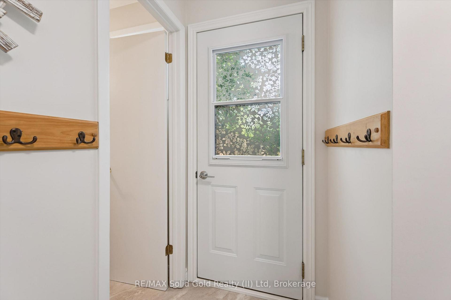Photo 16 of 72 Glen Avon Crescent, Kitchener, Forest Heights — HOMEH