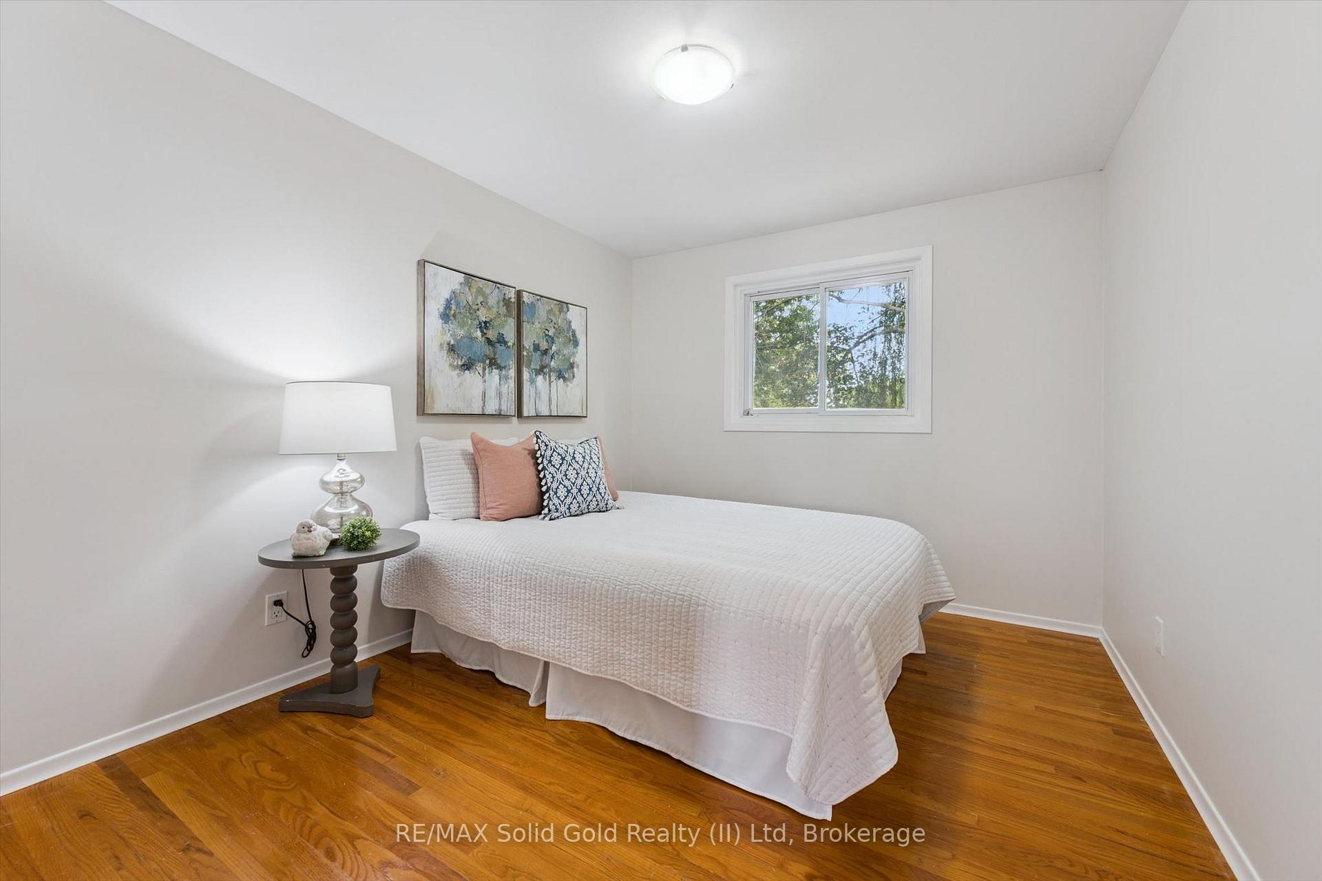Photo 22 of 72 Glen Avon Crescent, Kitchener, Forest Heights — HOMEH