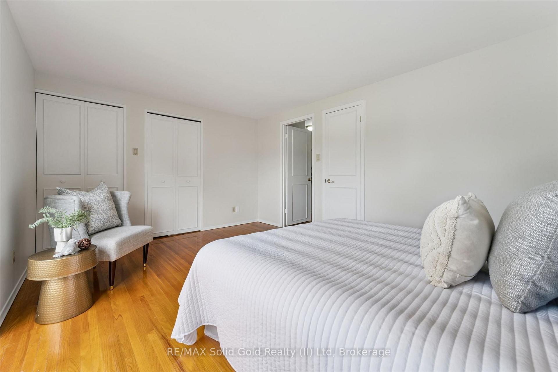 Photo 28 of 72 Glen Avon Crescent, Kitchener, Forest Heights — HOMEH
