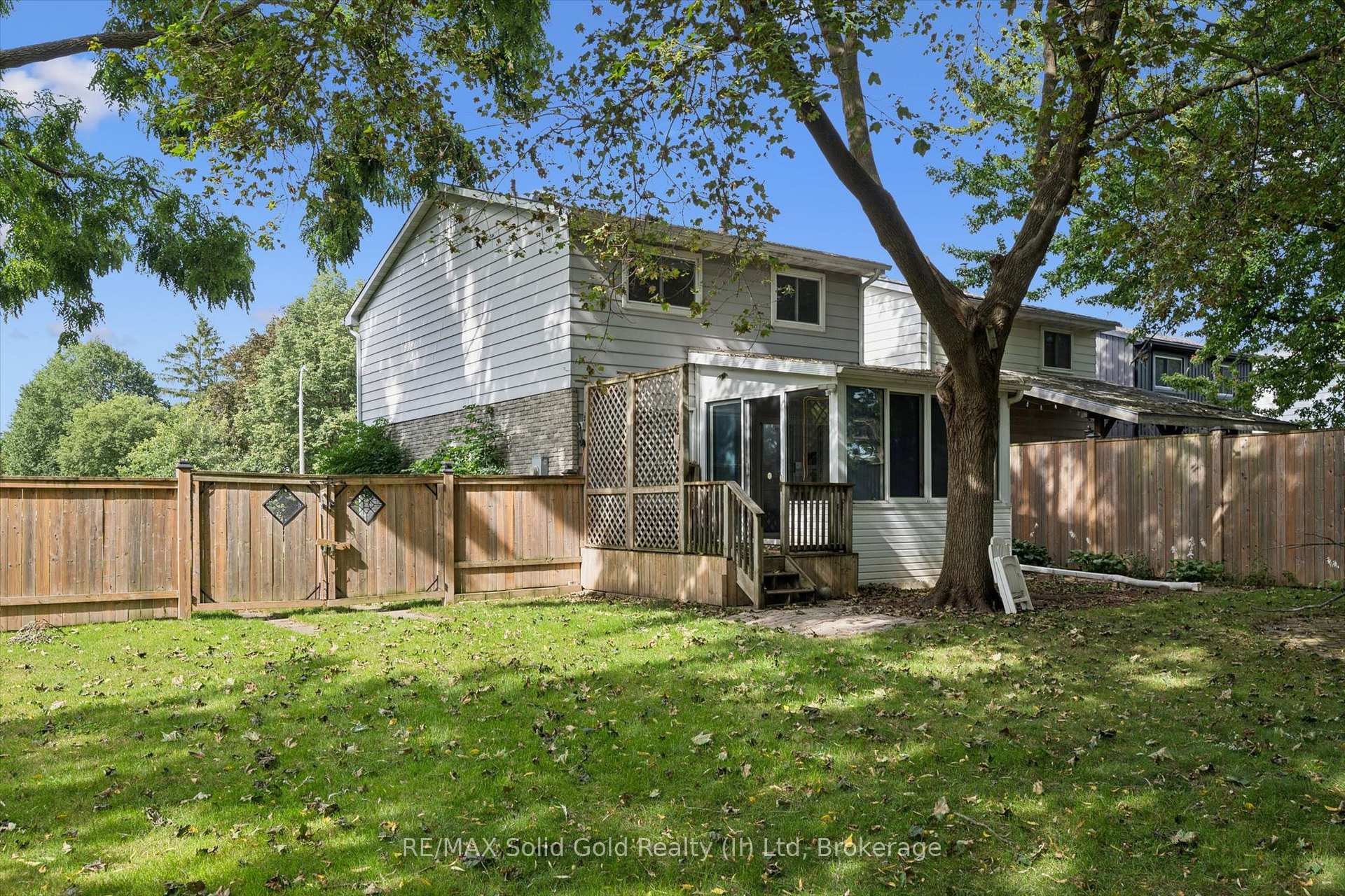 Photo 32 of 72 Glen Avon Crescent, Kitchener, Forest Heights — HOMEH
