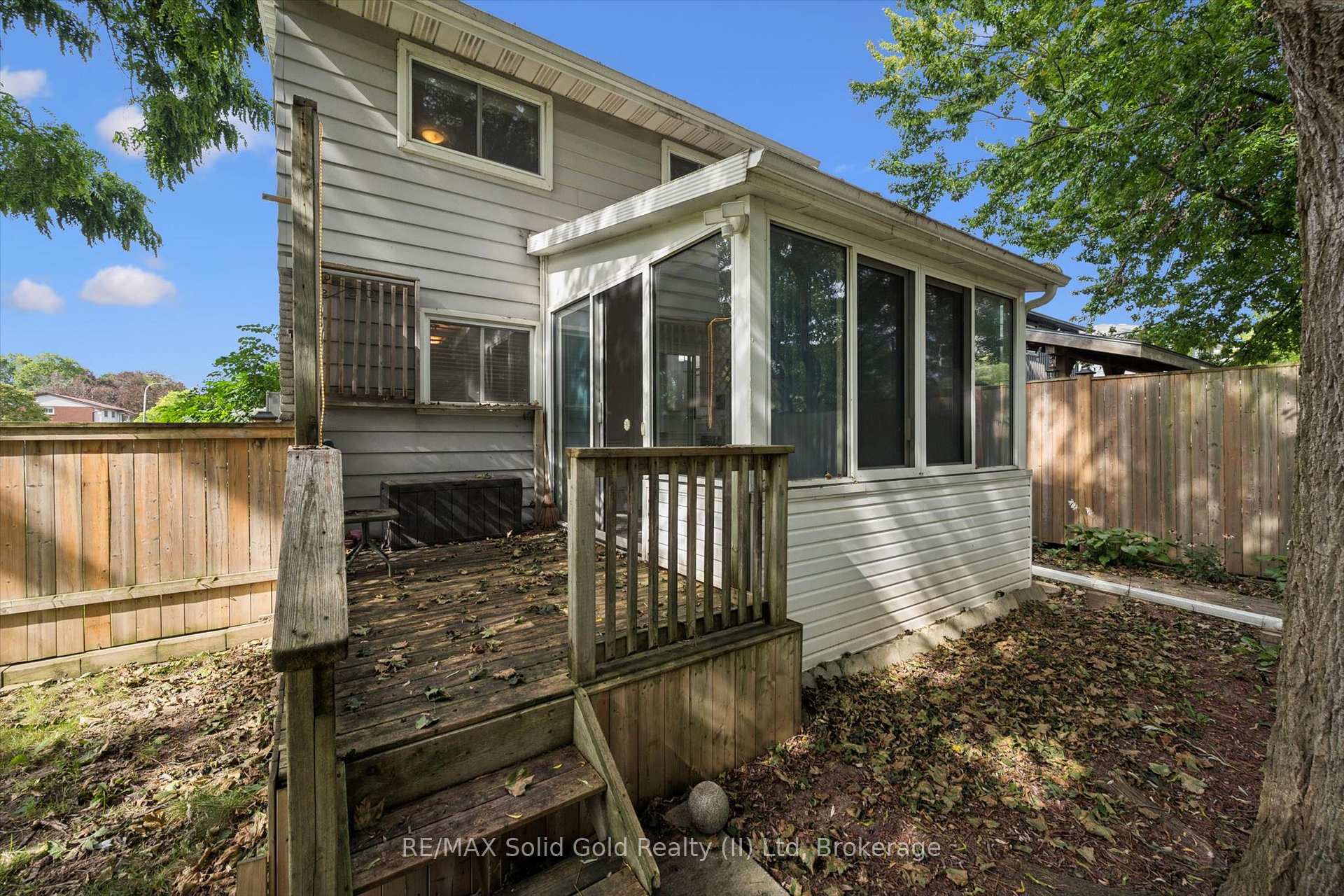 Photo 33 of 72 Glen Avon Crescent, Kitchener, Forest Heights — HOMEH