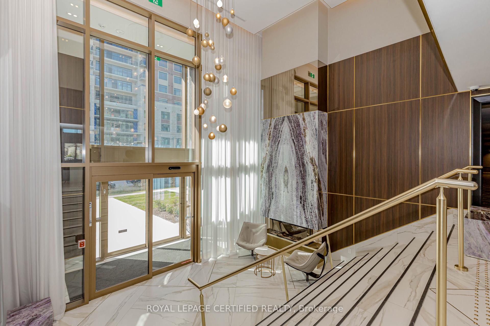 Photo 4 of Unit 404, 2333 Khalsa Gate, Oakville, Westmount — HOMEH