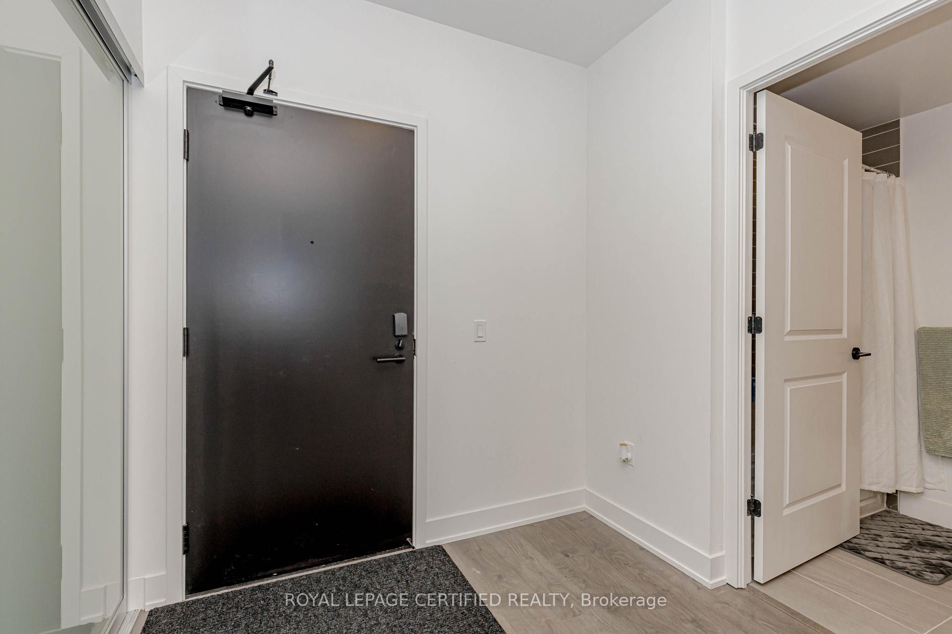 Photo 11 of Unit 404, 2333 Khalsa Gate, Oakville, Westmount — HOMEH