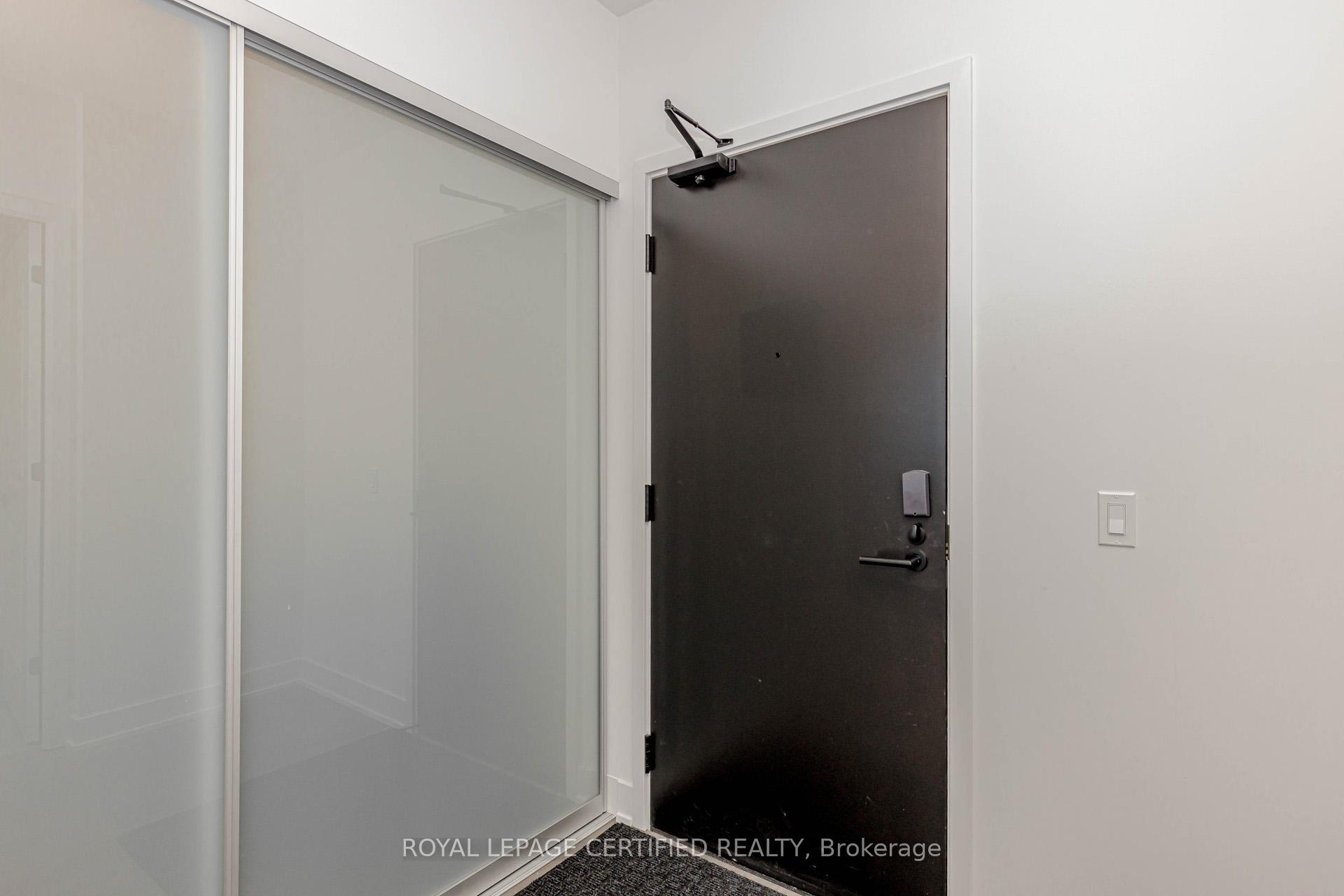 Photo 12 of Unit 404, 2333 Khalsa Gate, Oakville, Westmount — HOMEH