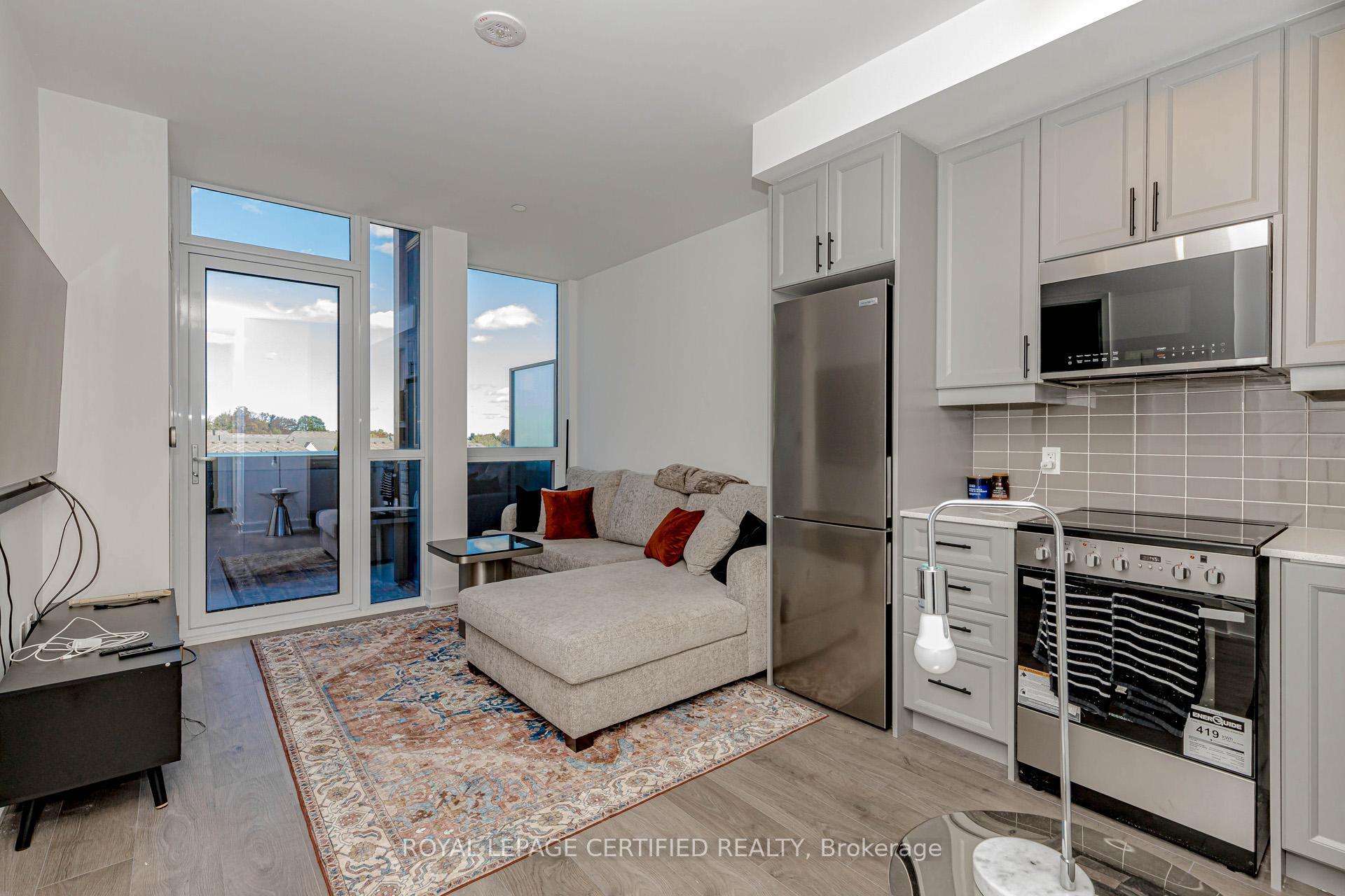 Photo 14 of Unit 404, 2333 Khalsa Gate, Oakville, Westmount — HOMEH