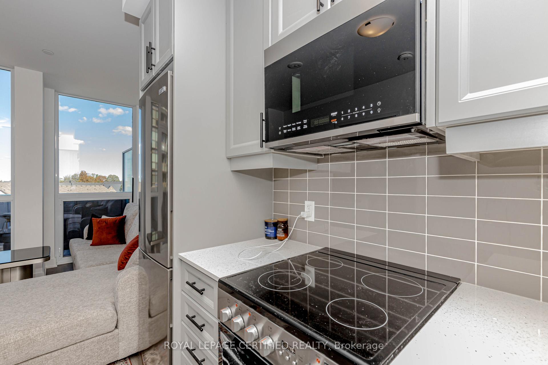 Photo 19 of Unit 404, 2333 Khalsa Gate, Oakville, Westmount — HOMEH