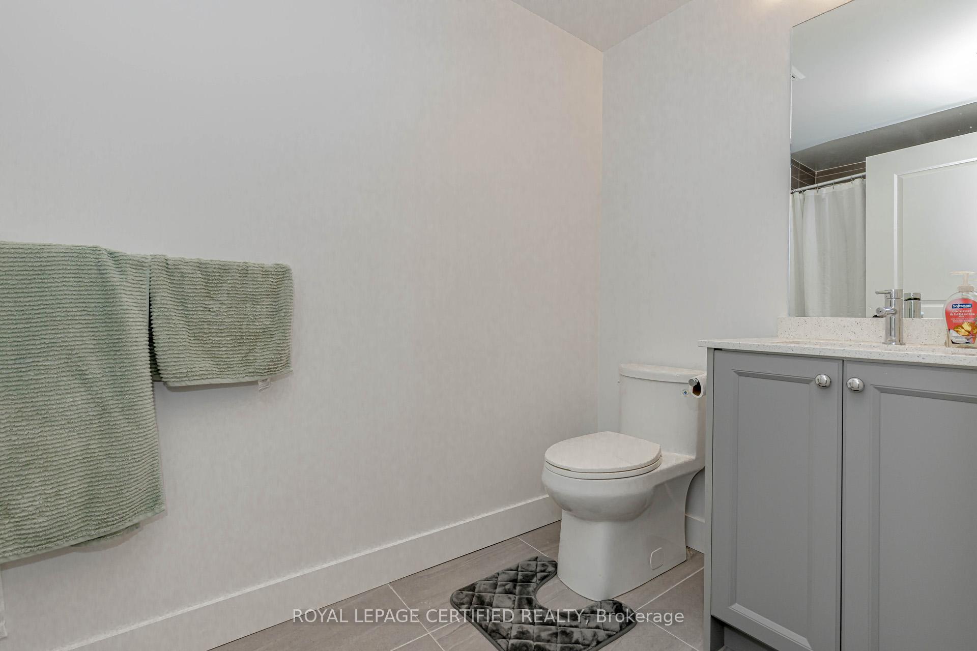 Photo 32 of Unit 404, 2333 Khalsa Gate, Oakville, Westmount — HOMEH