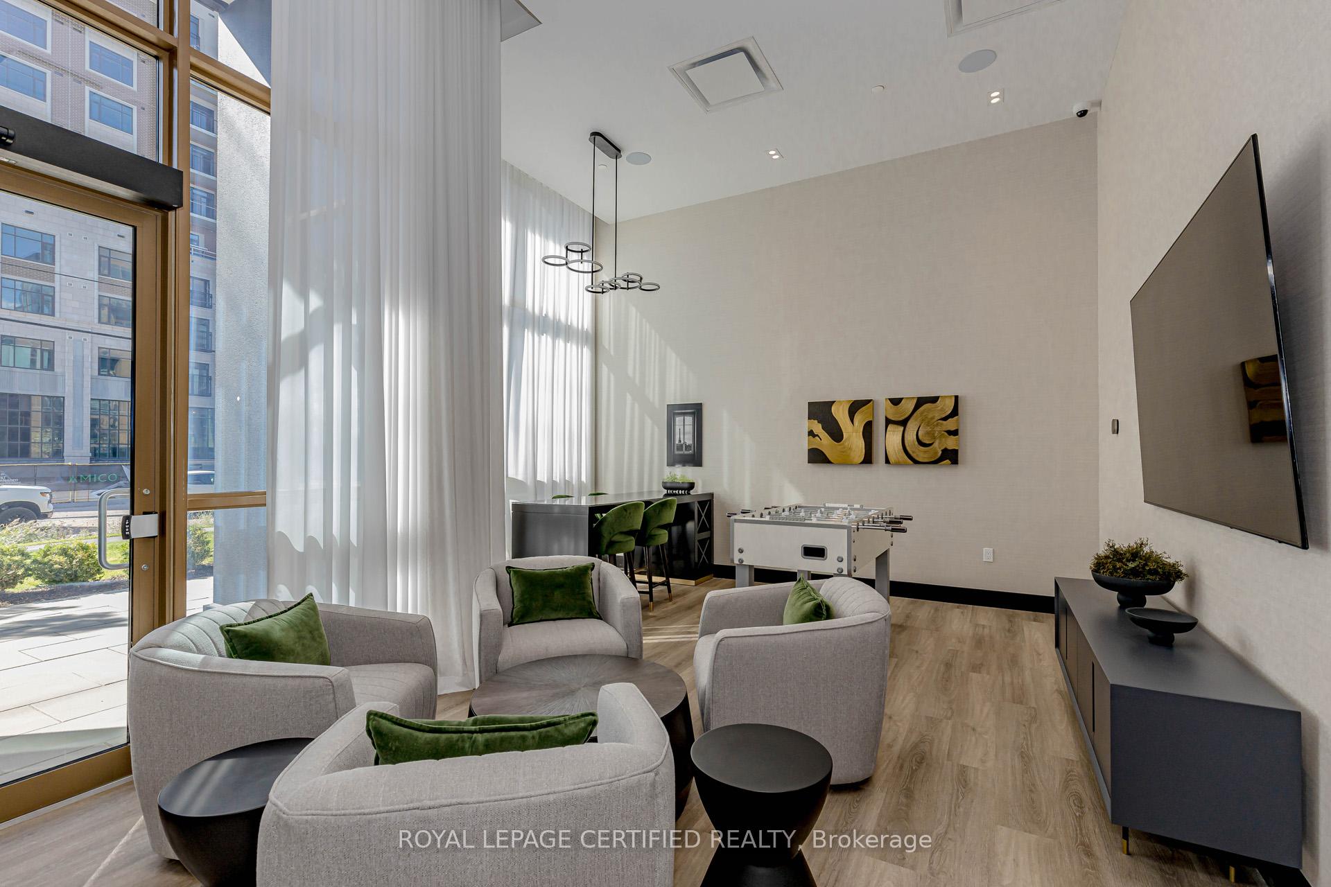 Photo 40 of Unit 404, 2333 Khalsa Gate, Oakville, Westmount — HOMEH