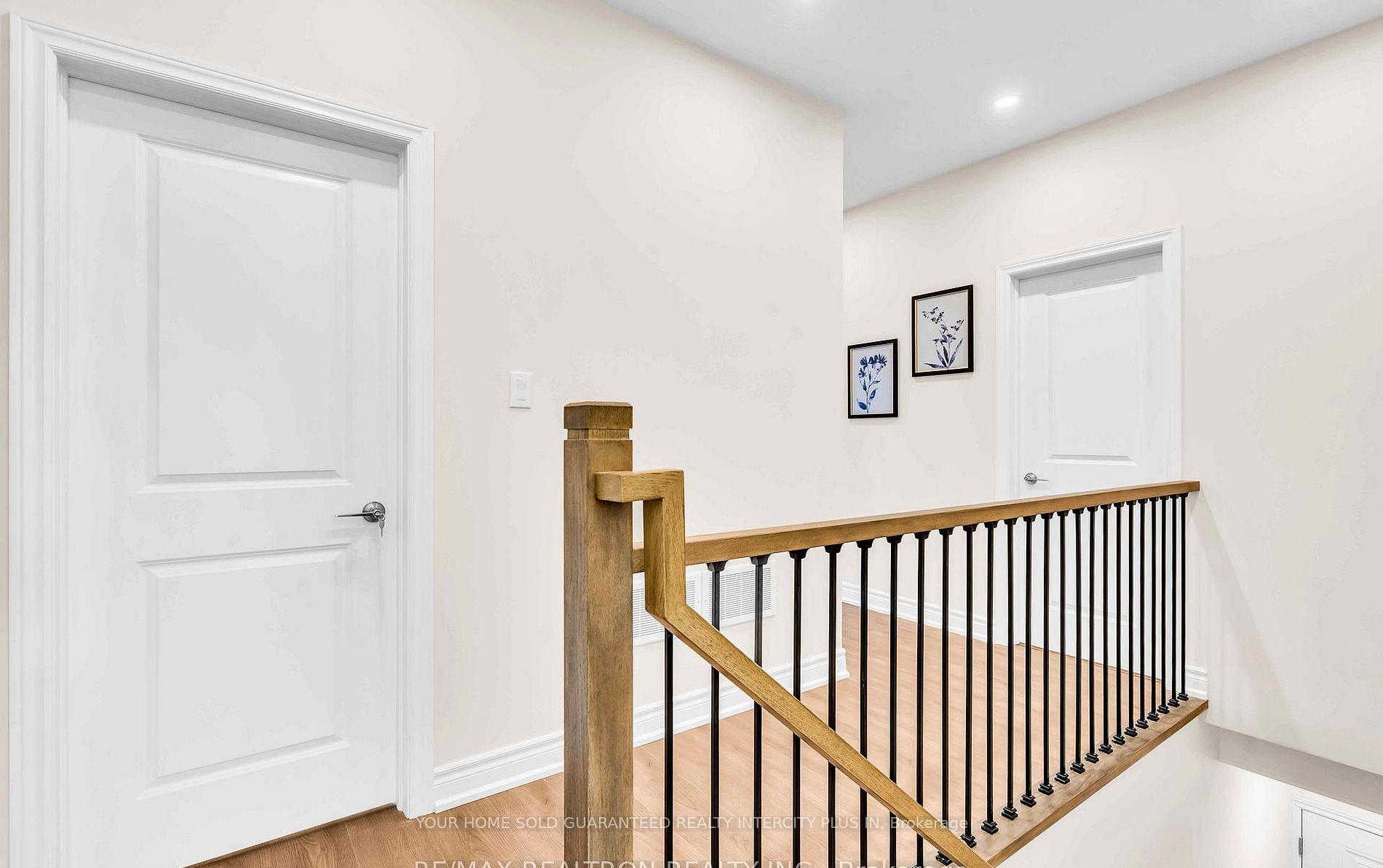 Photo 17 of 33 Landour Avenue, Toronto, Keelesdale-Eglinton West — HOMEH