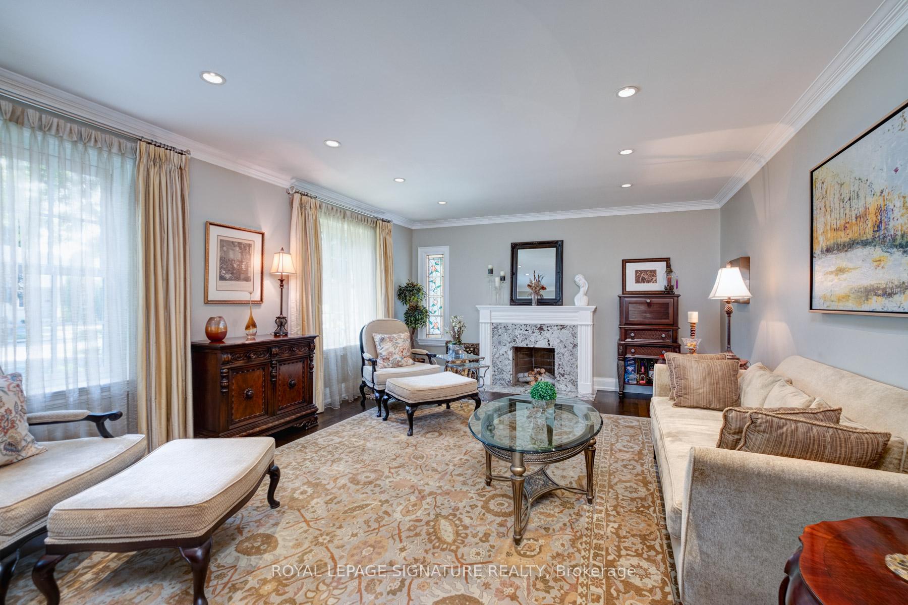 Photo 12 of 20 Taylor Drive, Toronto, East York — HOMEH