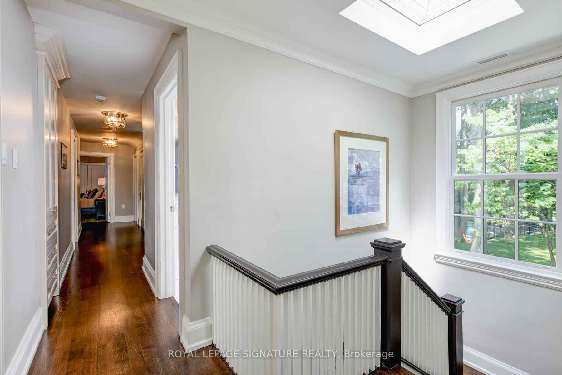 Photo 24 of 20 Taylor Drive, Toronto, East York — HOMEH