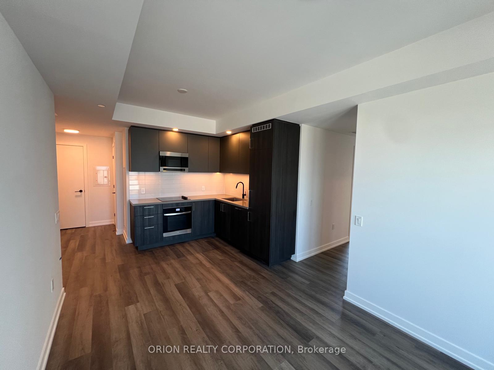 Photo 3 of Unit 1611, 5 Meadowdale Road, Vaughan, Vaughan Corporate Centre — HOMEH