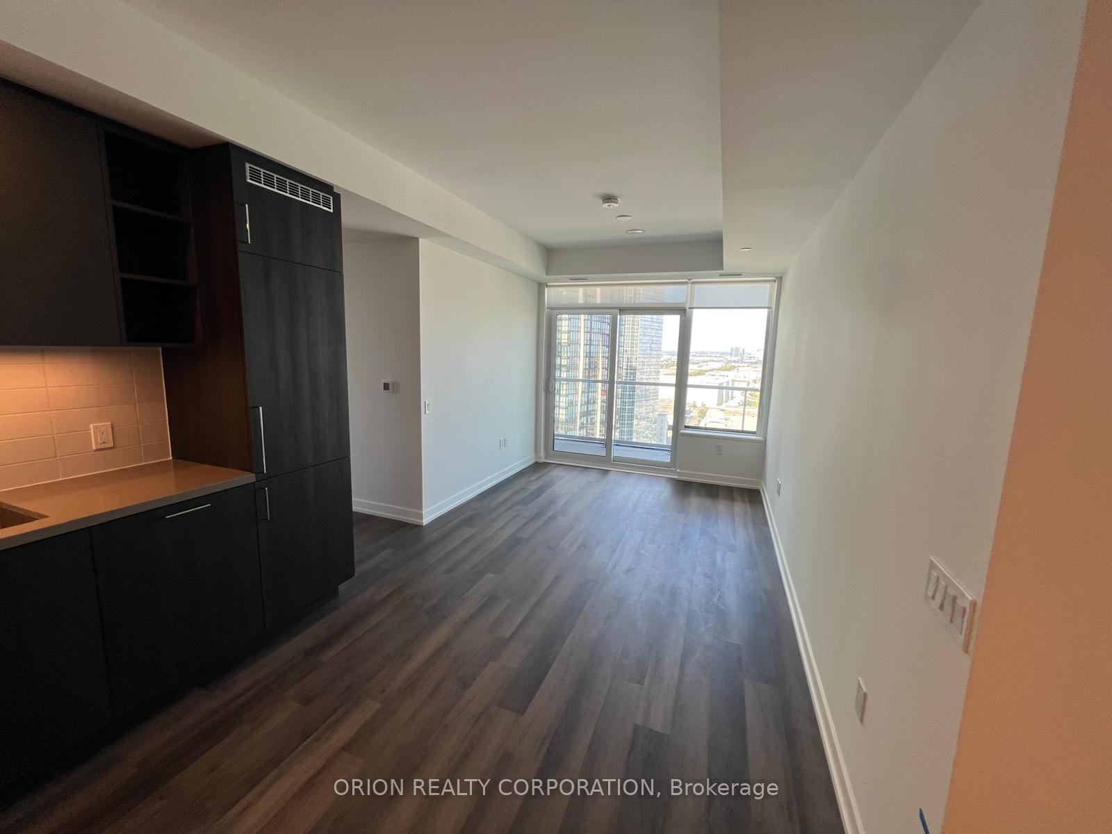 Photo 4 of Unit 1611, 5 Meadowdale Road, Vaughan, Vaughan Corporate Centre — HOMEH