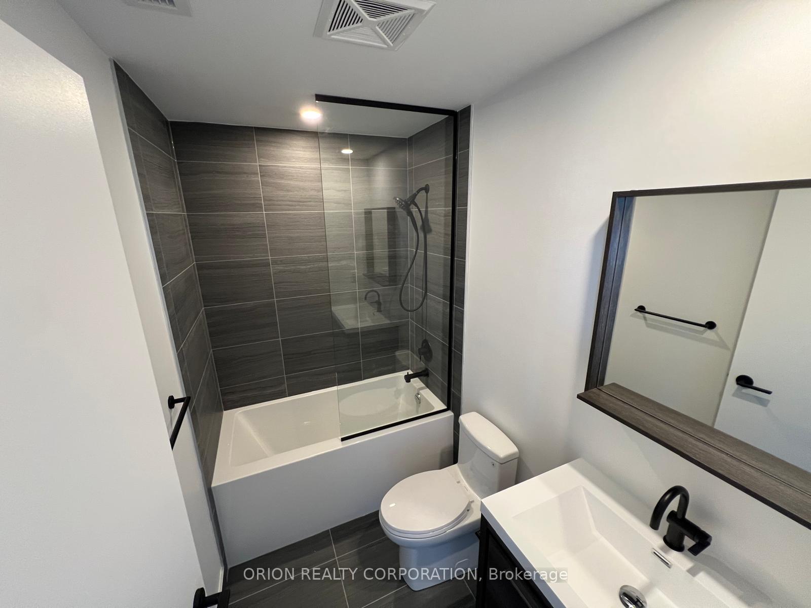 Photo 13 of Unit 1611, 5 Meadowdale Road, Vaughan, Vaughan Corporate Centre — HOMEH