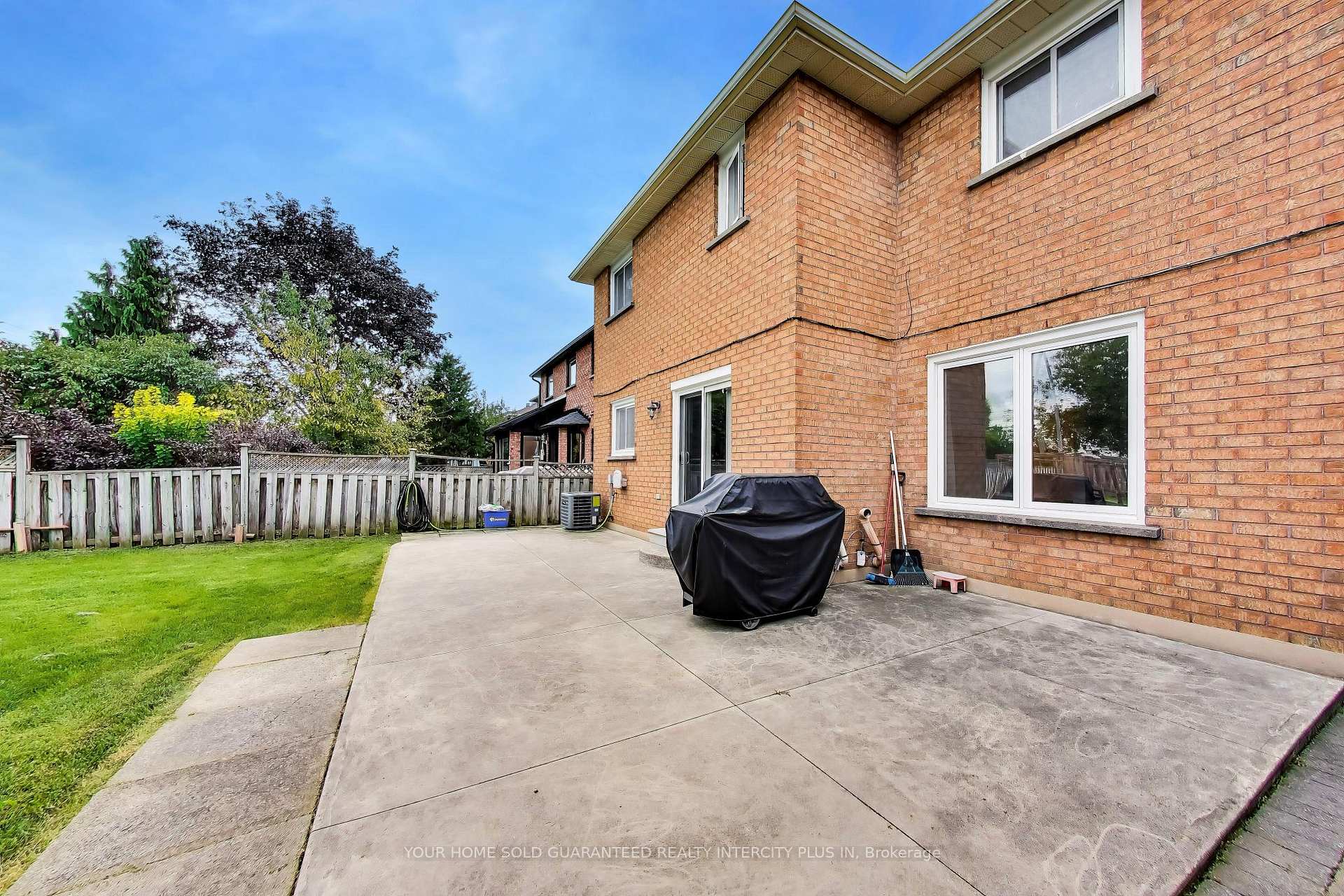 Photo 37 of 27 Via Nova Drive, Vaughan, East Woodbridge — HOMEH