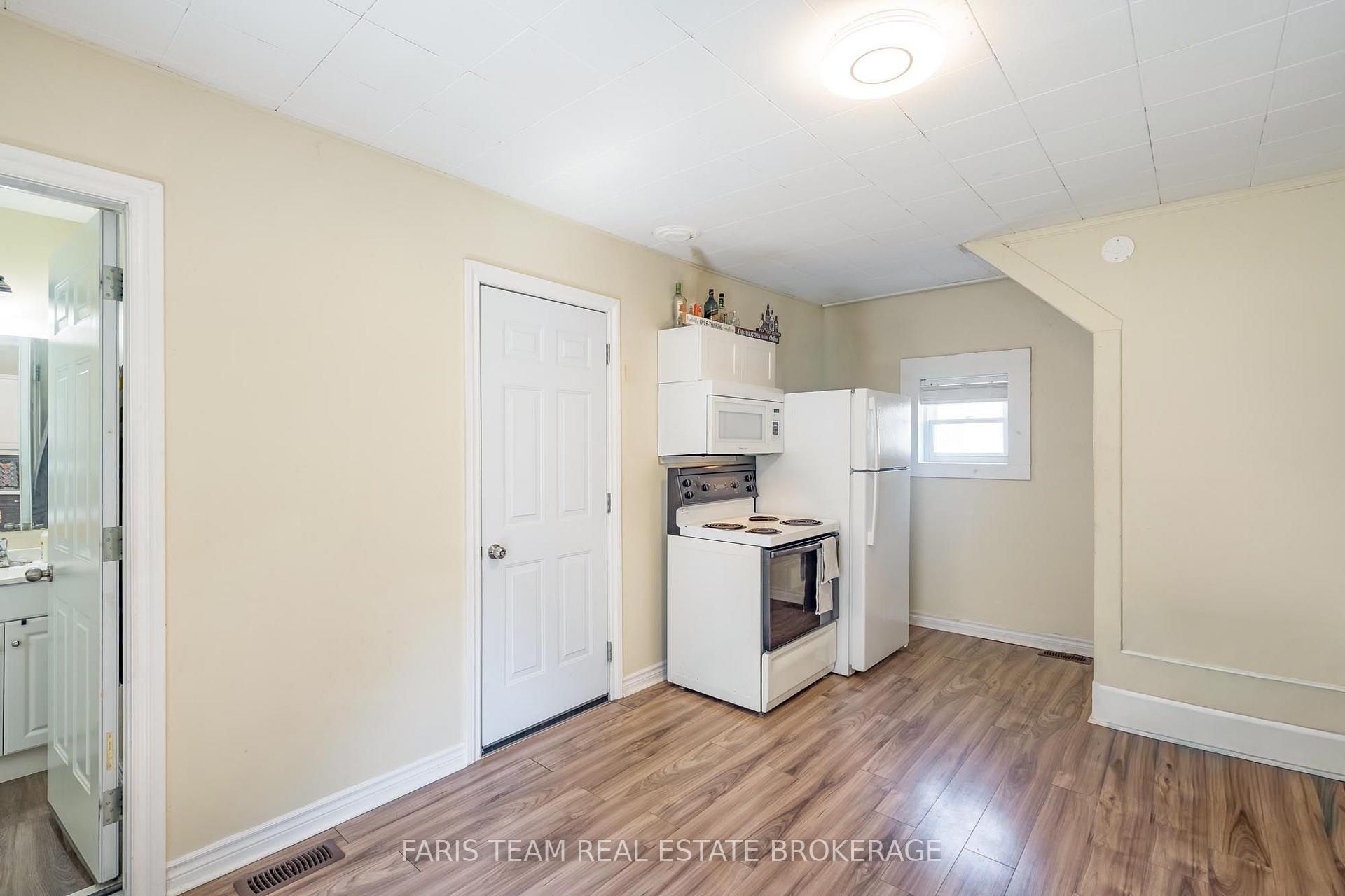 Photo 7 of 275 Gill Street, Orillia — HOMEH