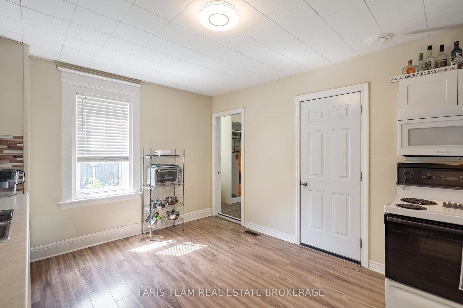 Photo 8 of 275 Gill Street, Orillia — HOMEH