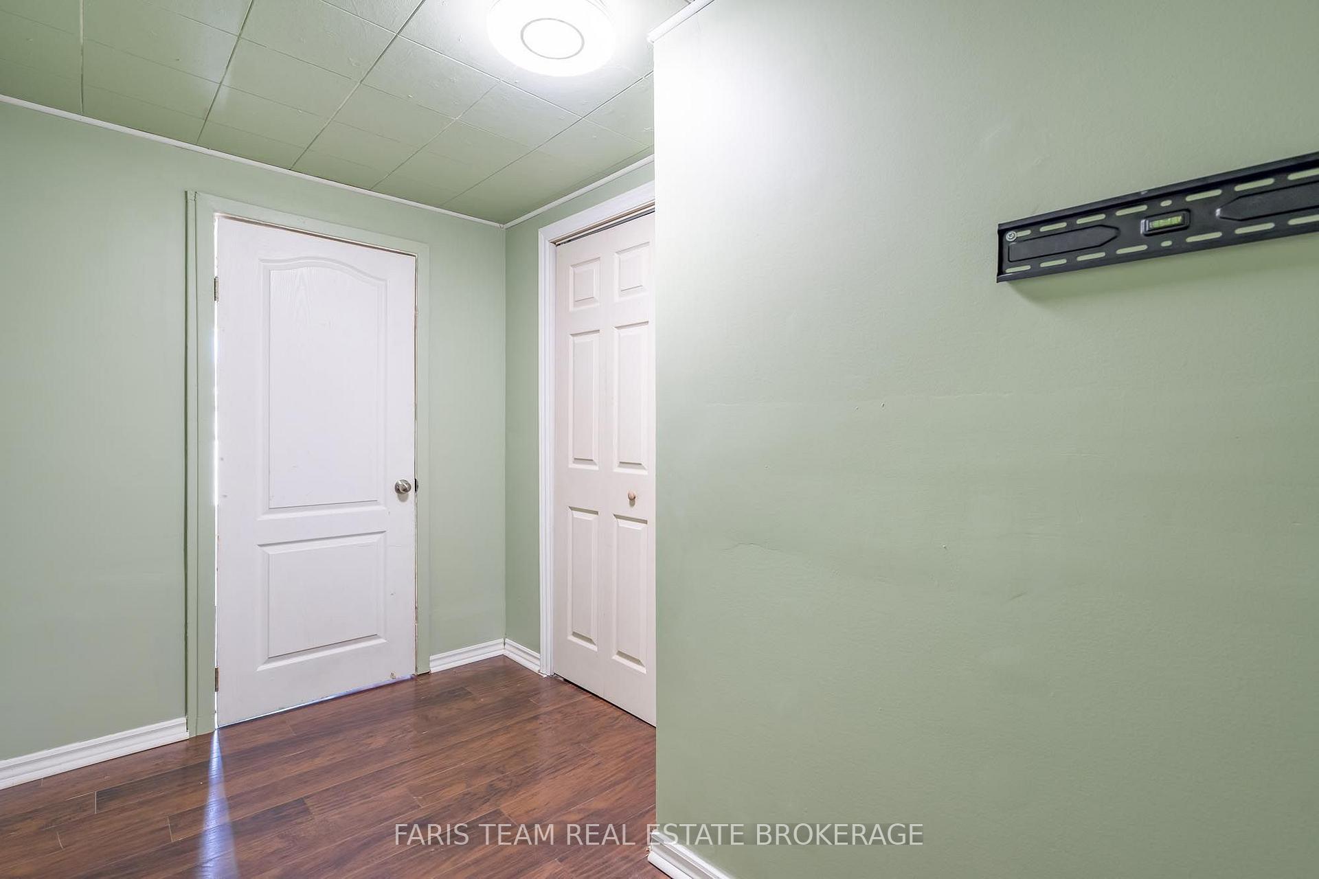 Photo 14 of 275 Gill Street, Orillia — HOMEH