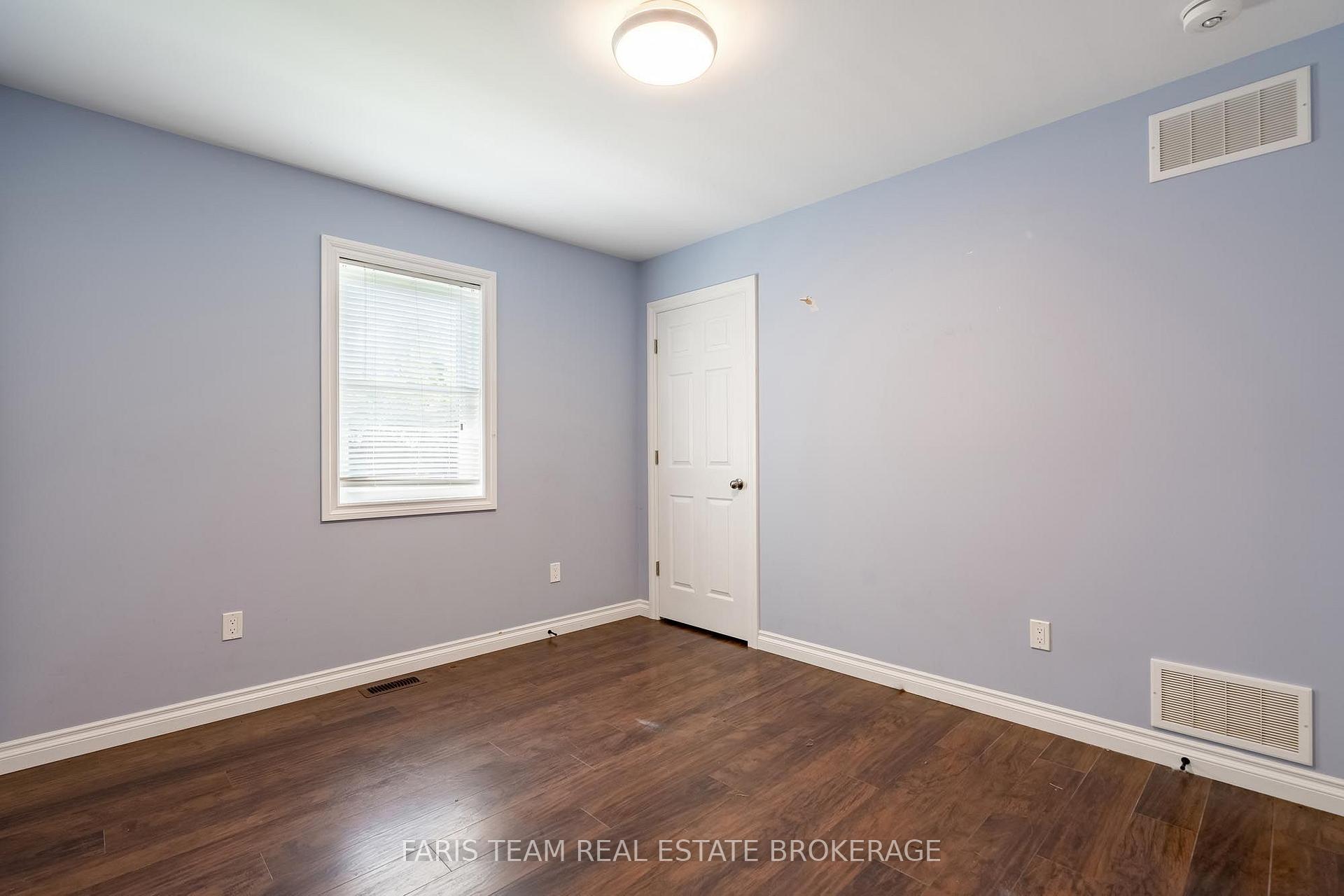 Photo 27 of 275 Gill Street, Orillia — HOMEH