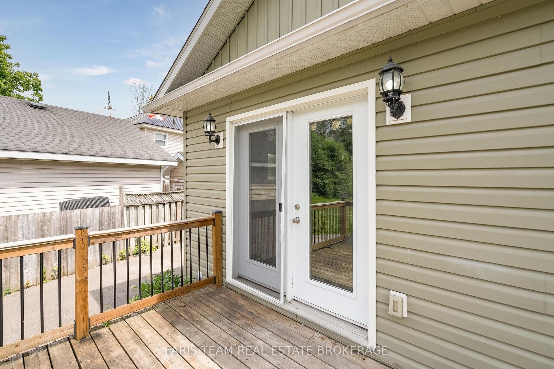 Photo 30 of 275 Gill Street, Orillia — HOMEH