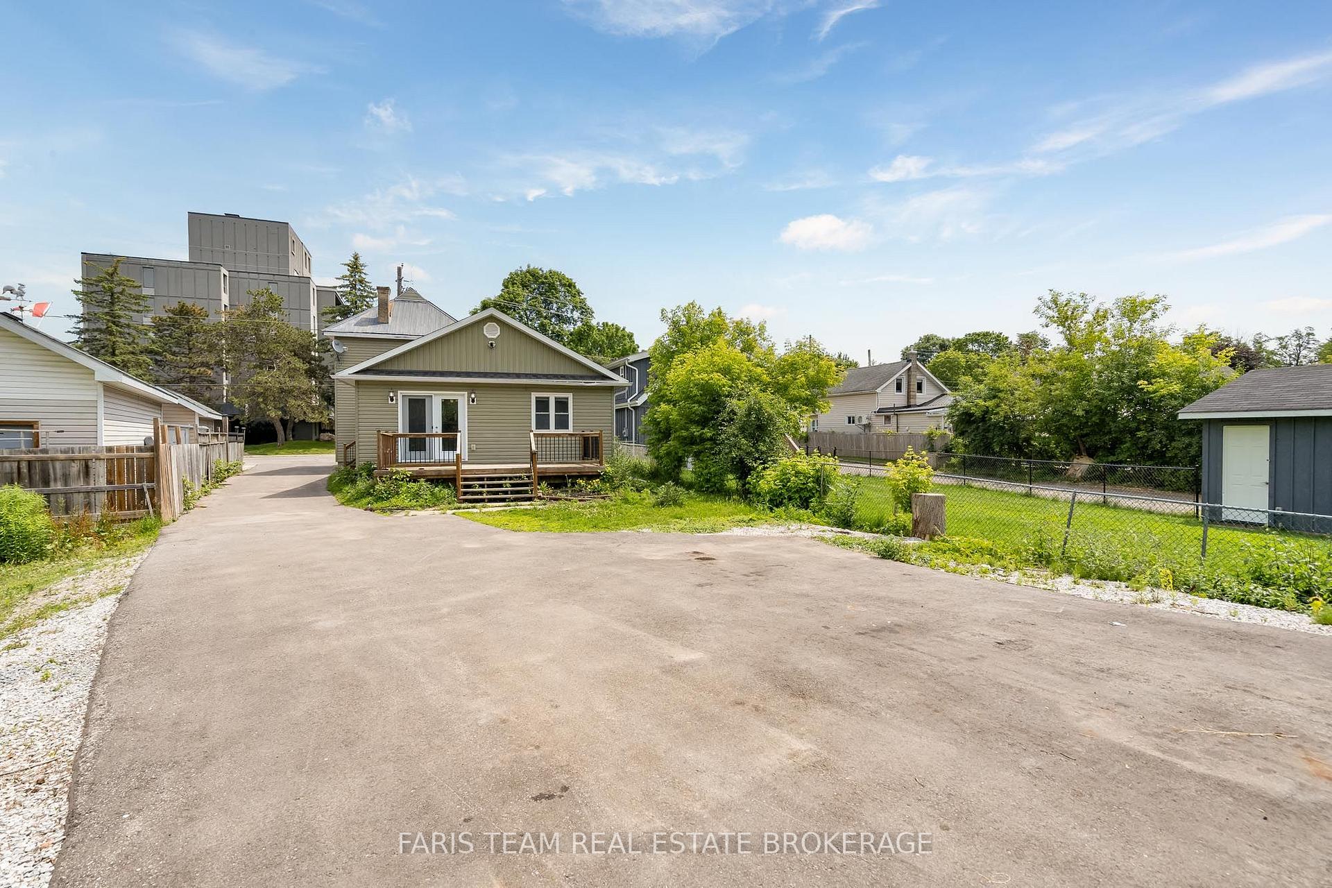 Photo 33 of 275 Gill Street, Orillia — HOMEH