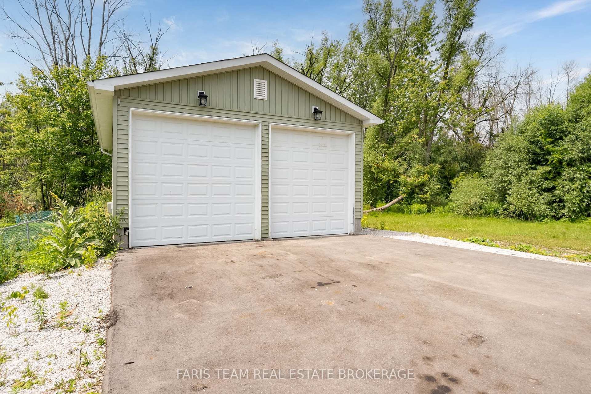 Photo 34 of 275 Gill Street, Orillia — HOMEH
