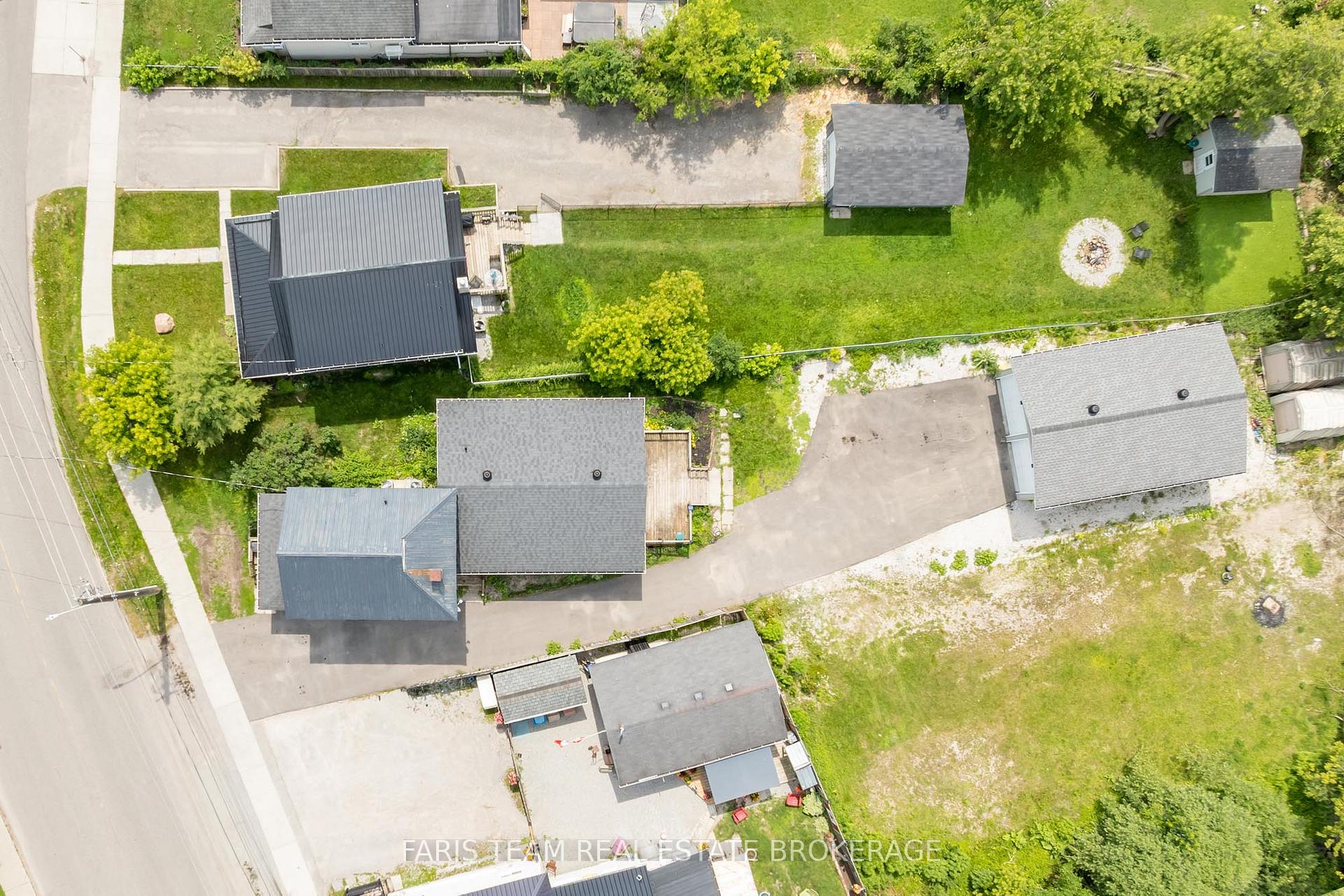 Photo 37 of 275 Gill Street, Orillia — HOMEH