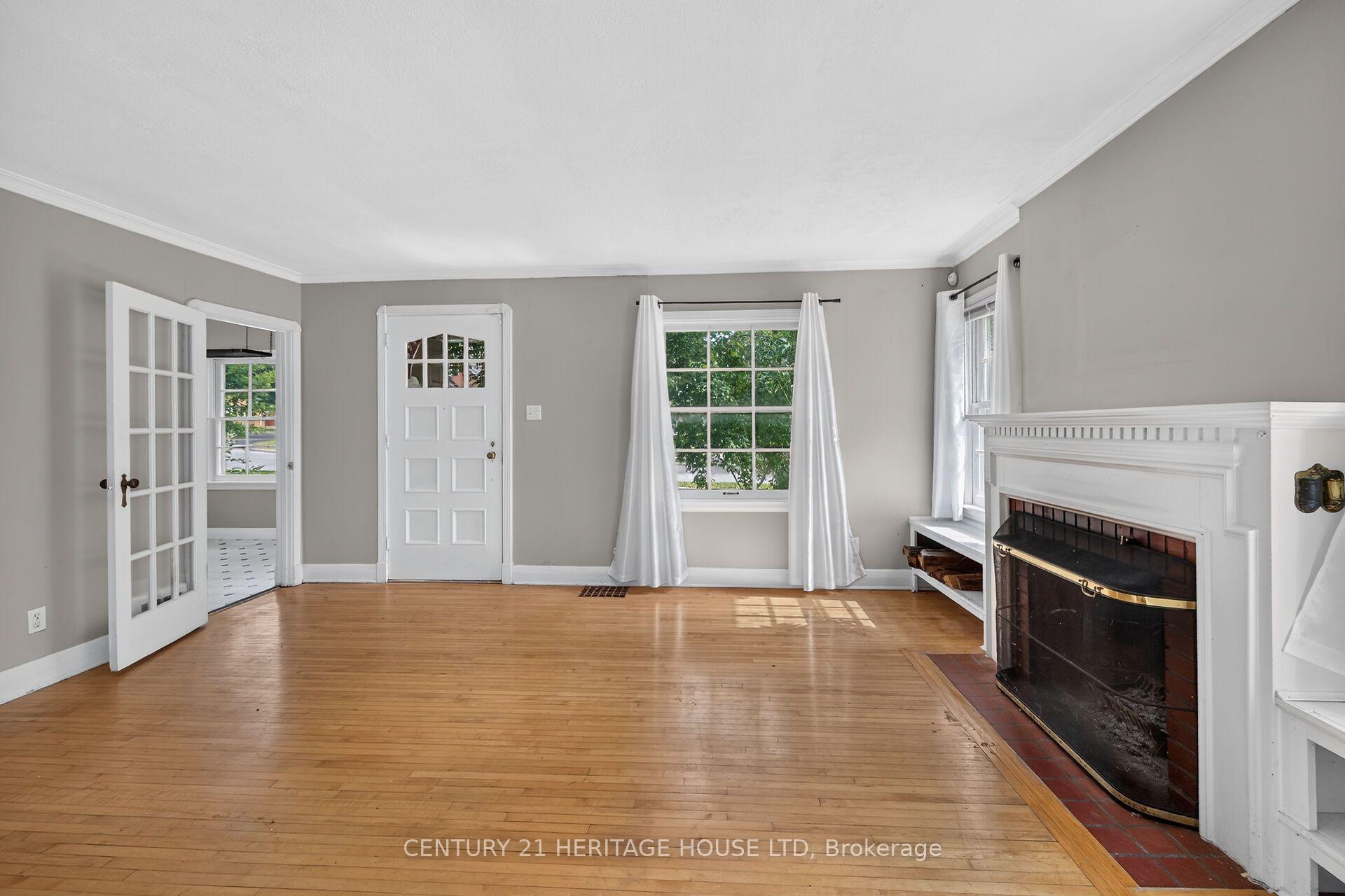 Photo 14 of 39 Balmoral Avenue, London, East C — HOMEH