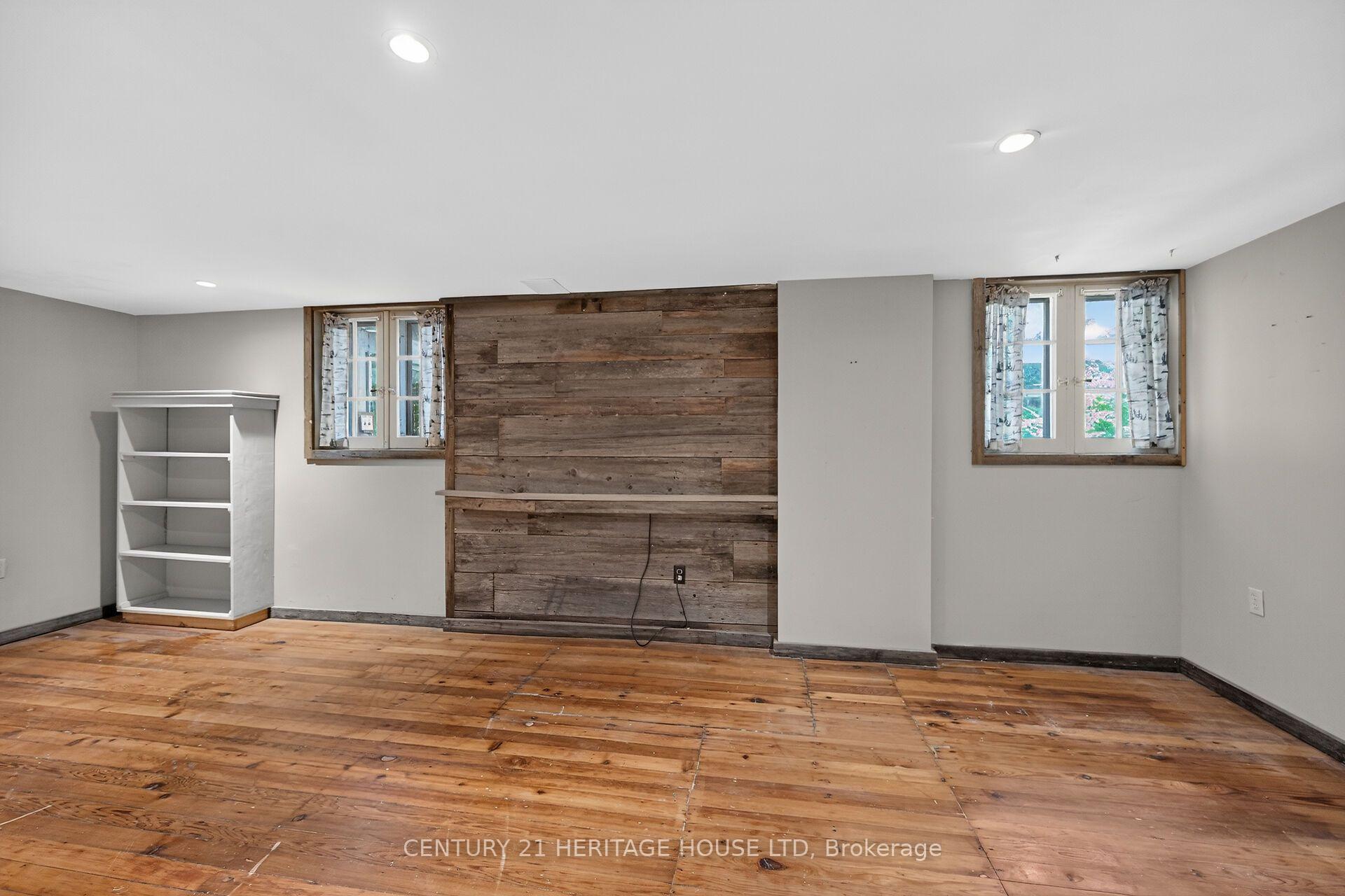 Photo 21 of 39 Balmoral Avenue, London, East C — HOMEH