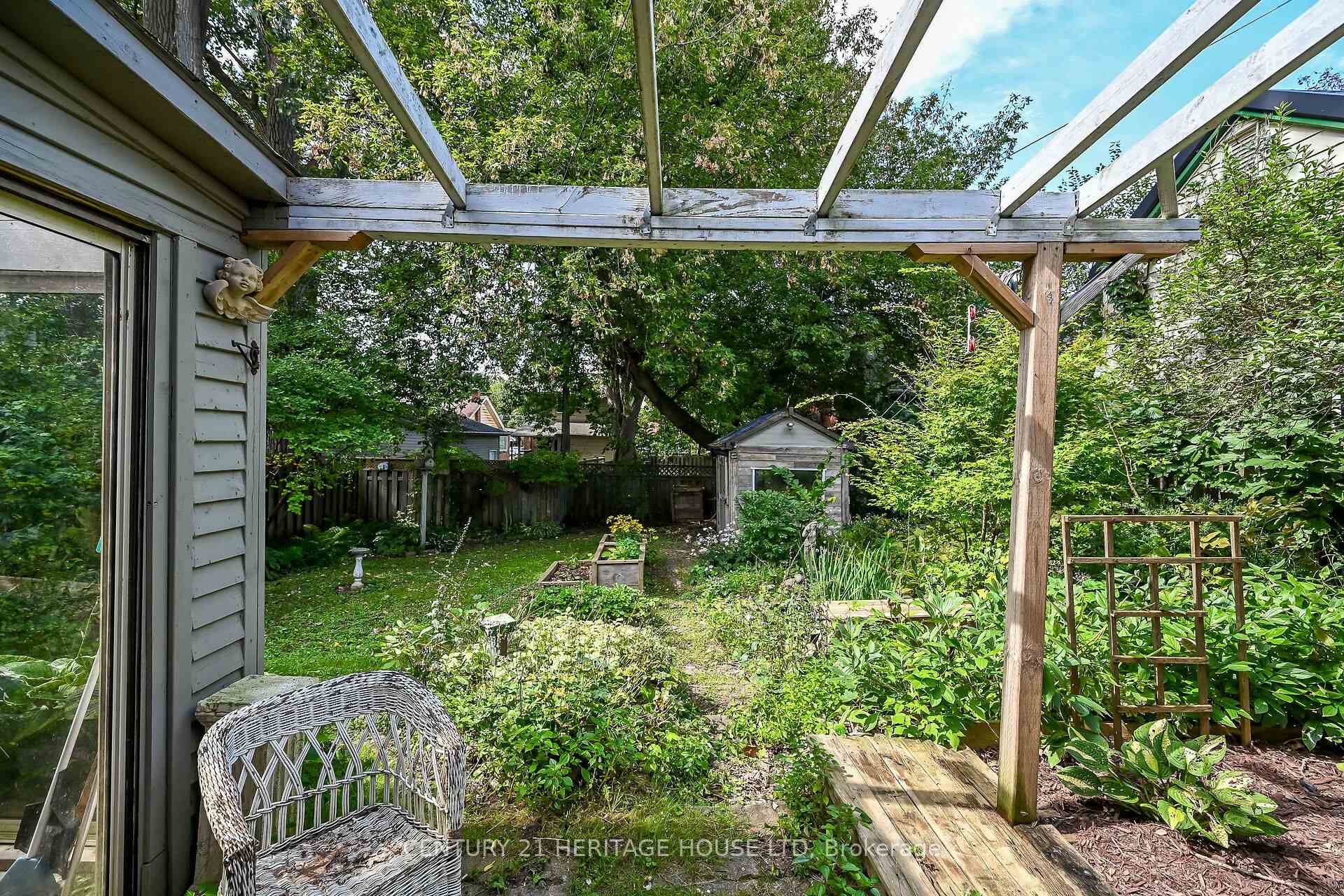 Photo 25 of 39 Balmoral Avenue, London, East C — HOMEH