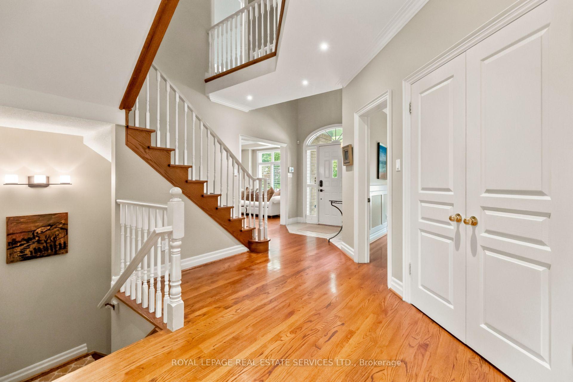 Photo 35 of 39 Rockingham Drive, Etobicoke, Princess-Rosethorn — HOMEH