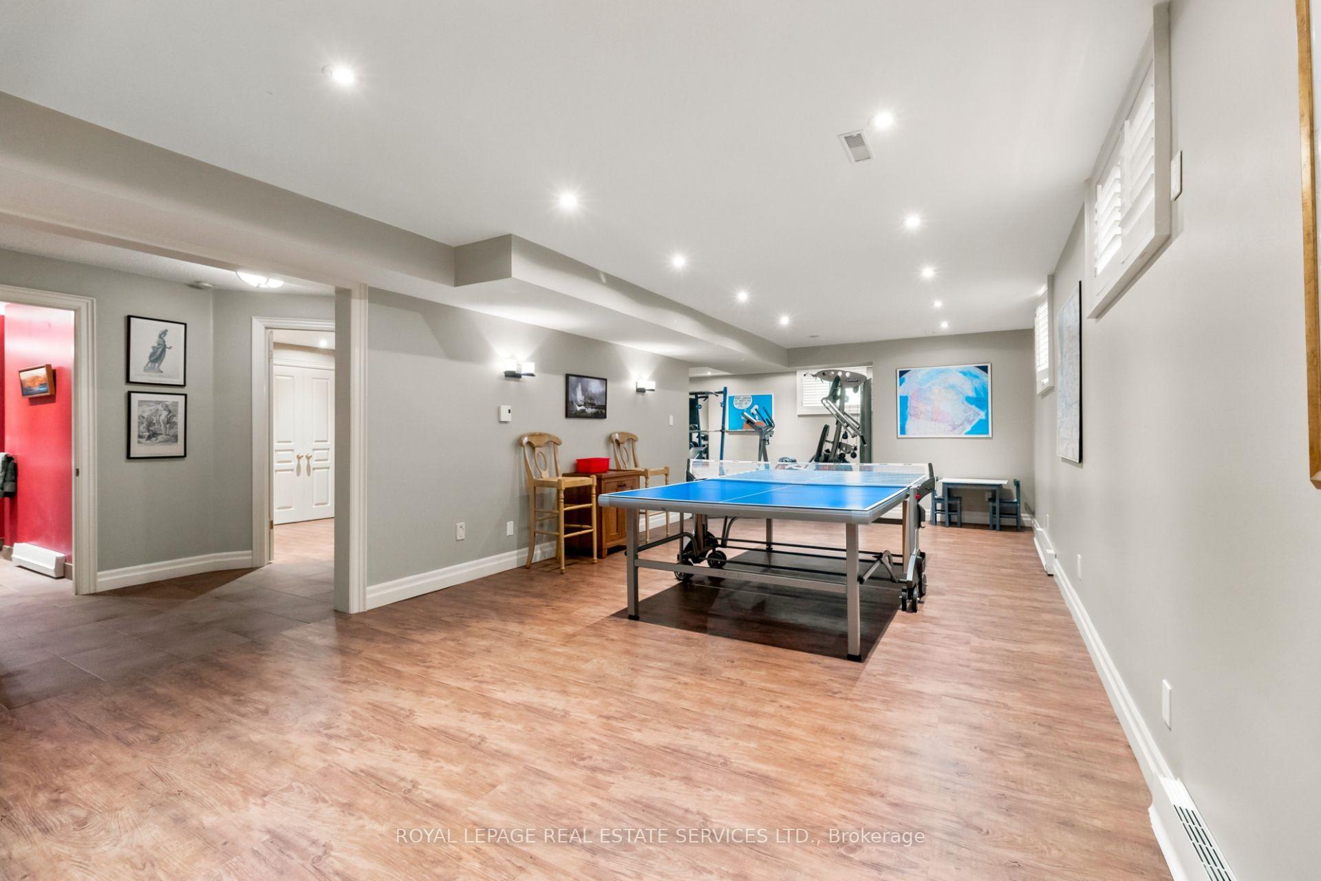 Photo 37 of 39 Rockingham Drive, Etobicoke, Princess-Rosethorn — HOMEH