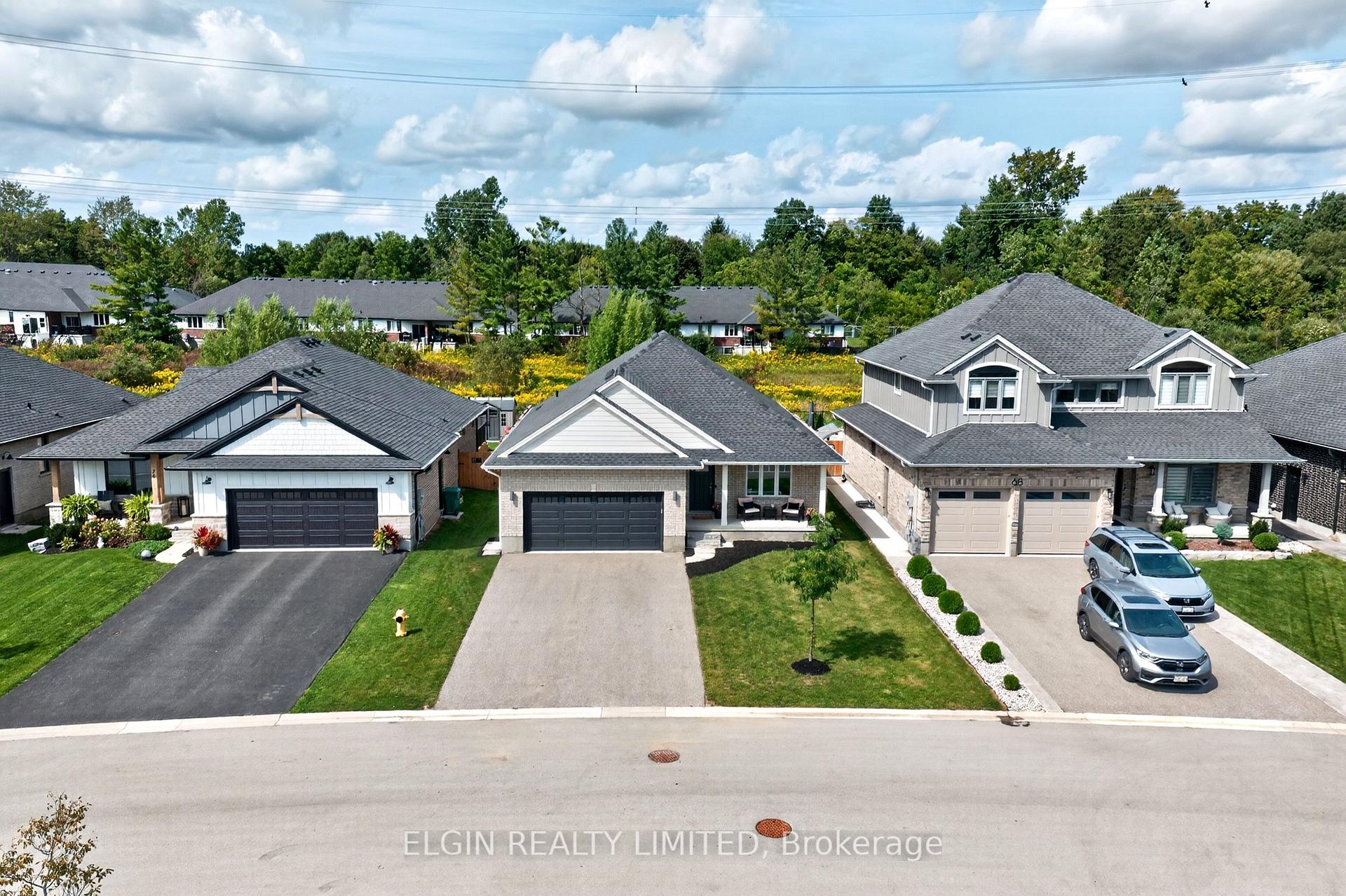Photo 3 of 72 Sparkys Way, Southwold, Talbotville — HOMEH