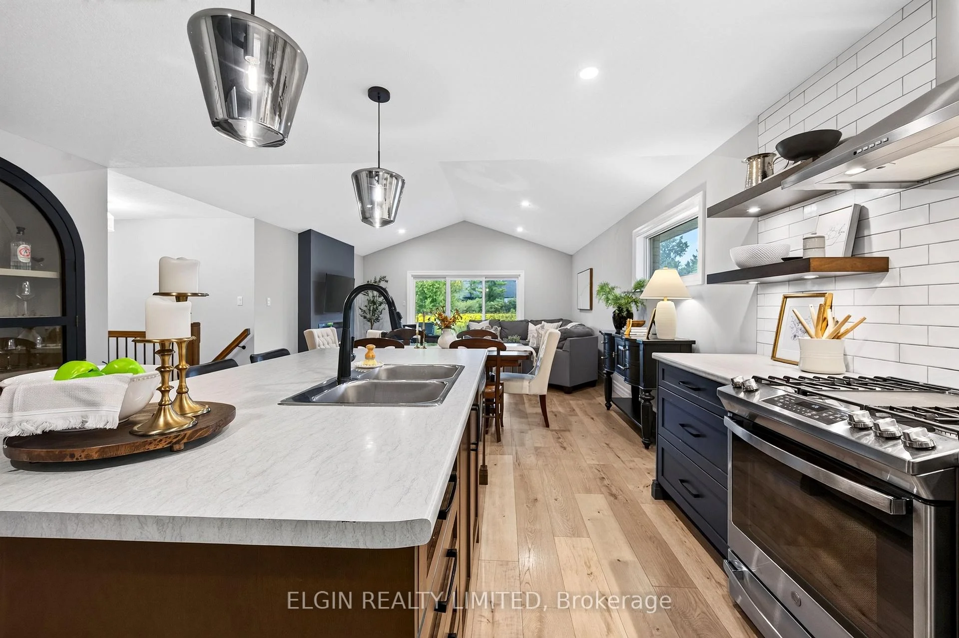 Photo 52 of 72 Sparkys Way, Southwold, Talbotville — HOMEH
