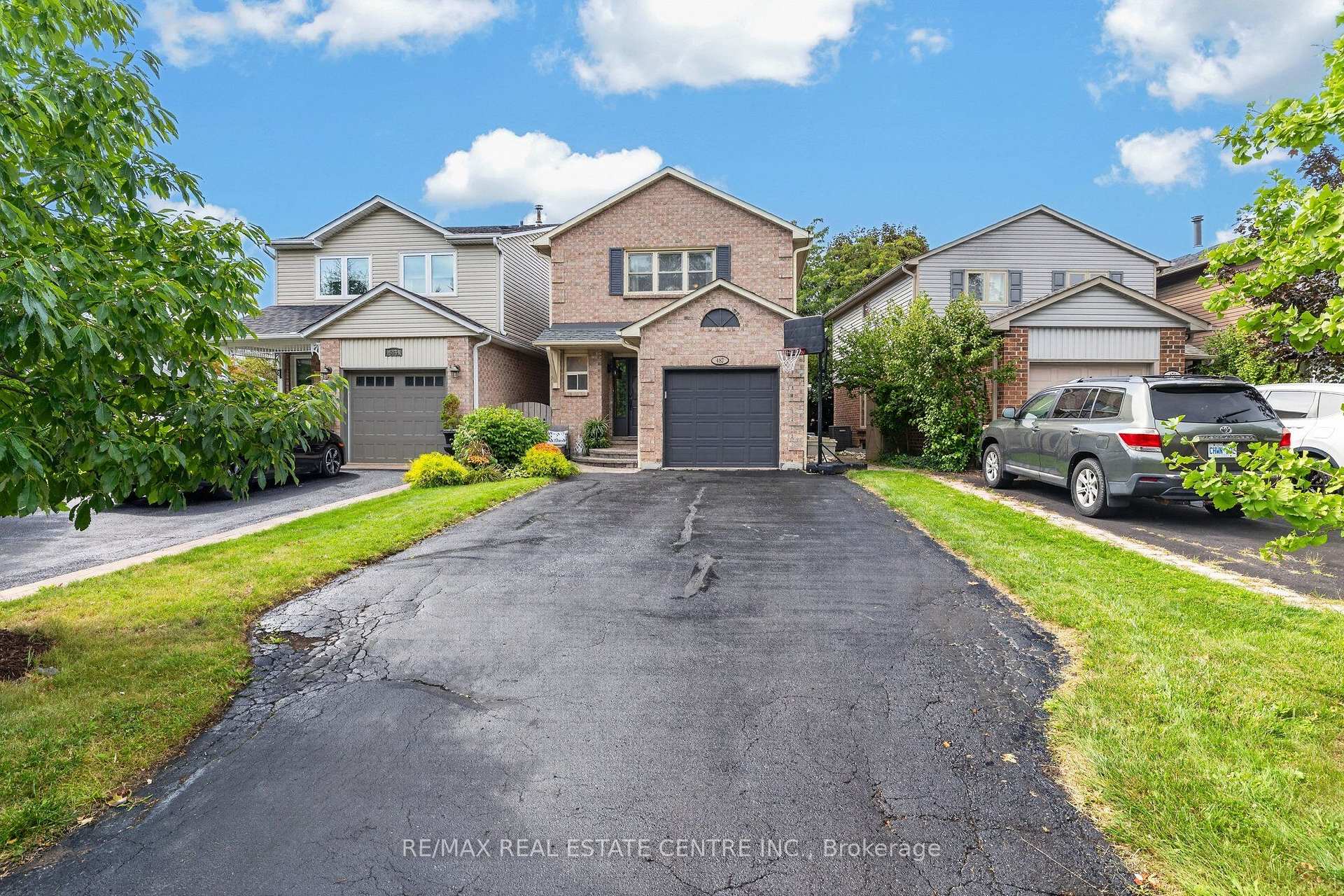 Photo 3 of 482 Vanier Drive, Milton, Bronte Meadows — HOMEH