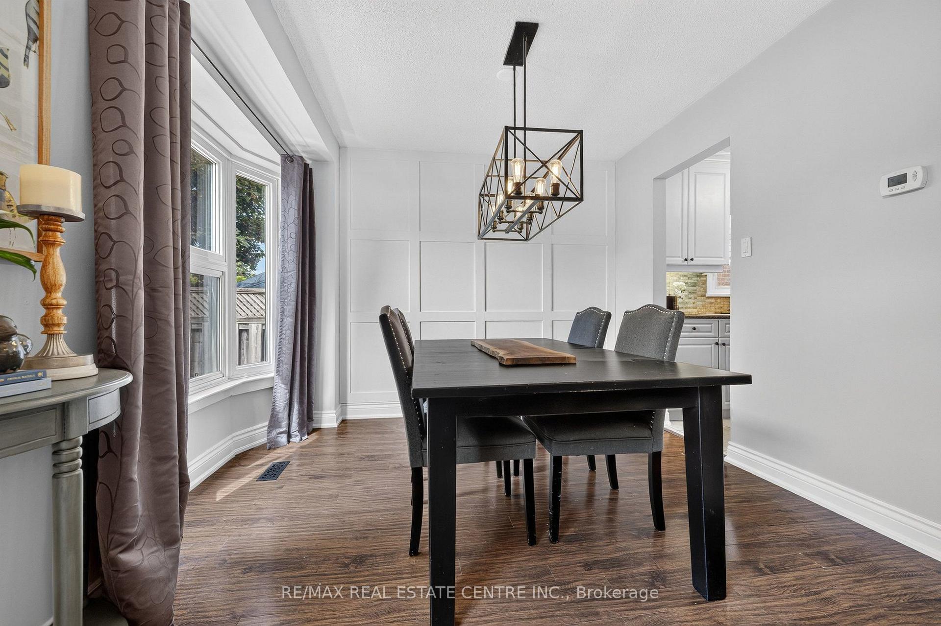 Photo 17 of 482 Vanier Drive, Milton, Bronte Meadows — HOMEH