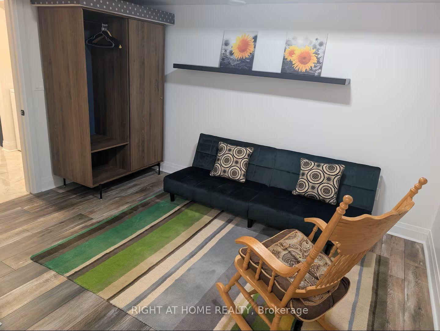 Photo 4 of Unit Bsmt, 35 Woodward Avenue, Brampton, Brampton North — HOMEH
