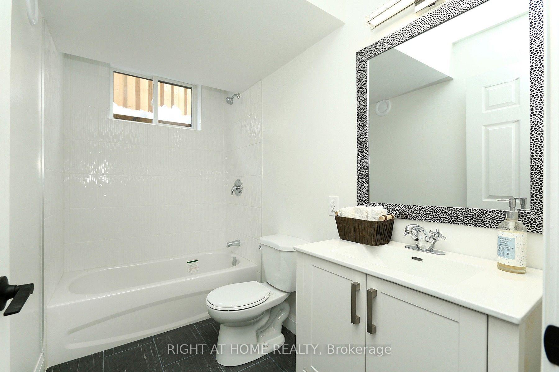 Photo 17 of Unit Bsmt, 35 Woodward Avenue, Brampton, Brampton North — HOMEH