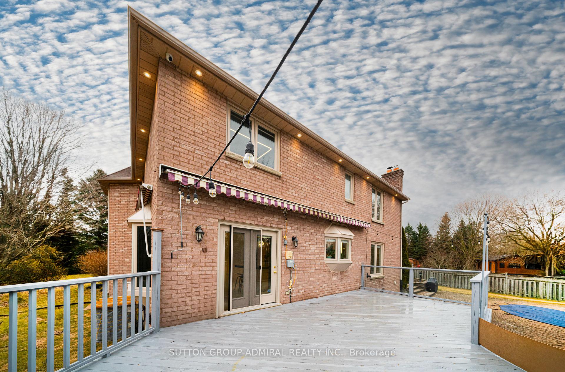Photo 39 of 60 Maple Way, East Gwillimbury, Sharon — HOMEH