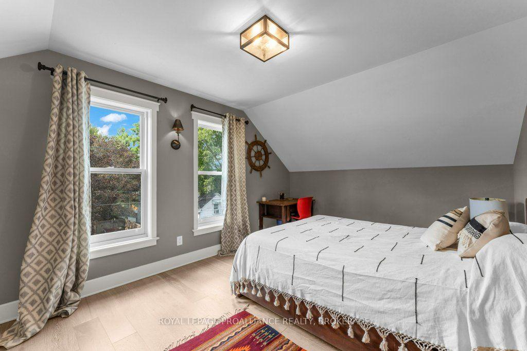 Photo 57 of 12 Drummond Street, Kingston, Kingston East (Incl Barret Crt) — HOMEH