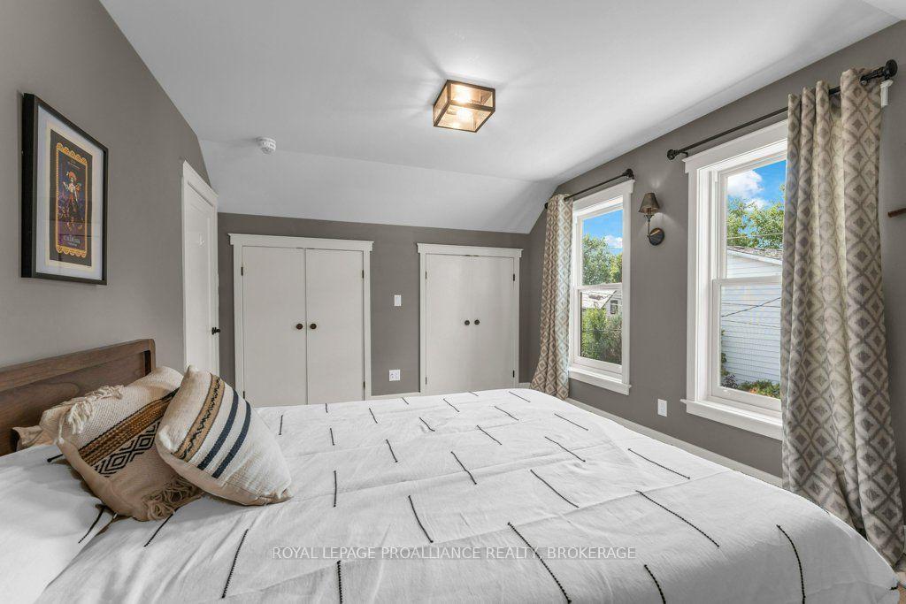 Photo 62 of 12 Drummond Street, Kingston, Kingston East (Incl Barret Crt) — HOMEH